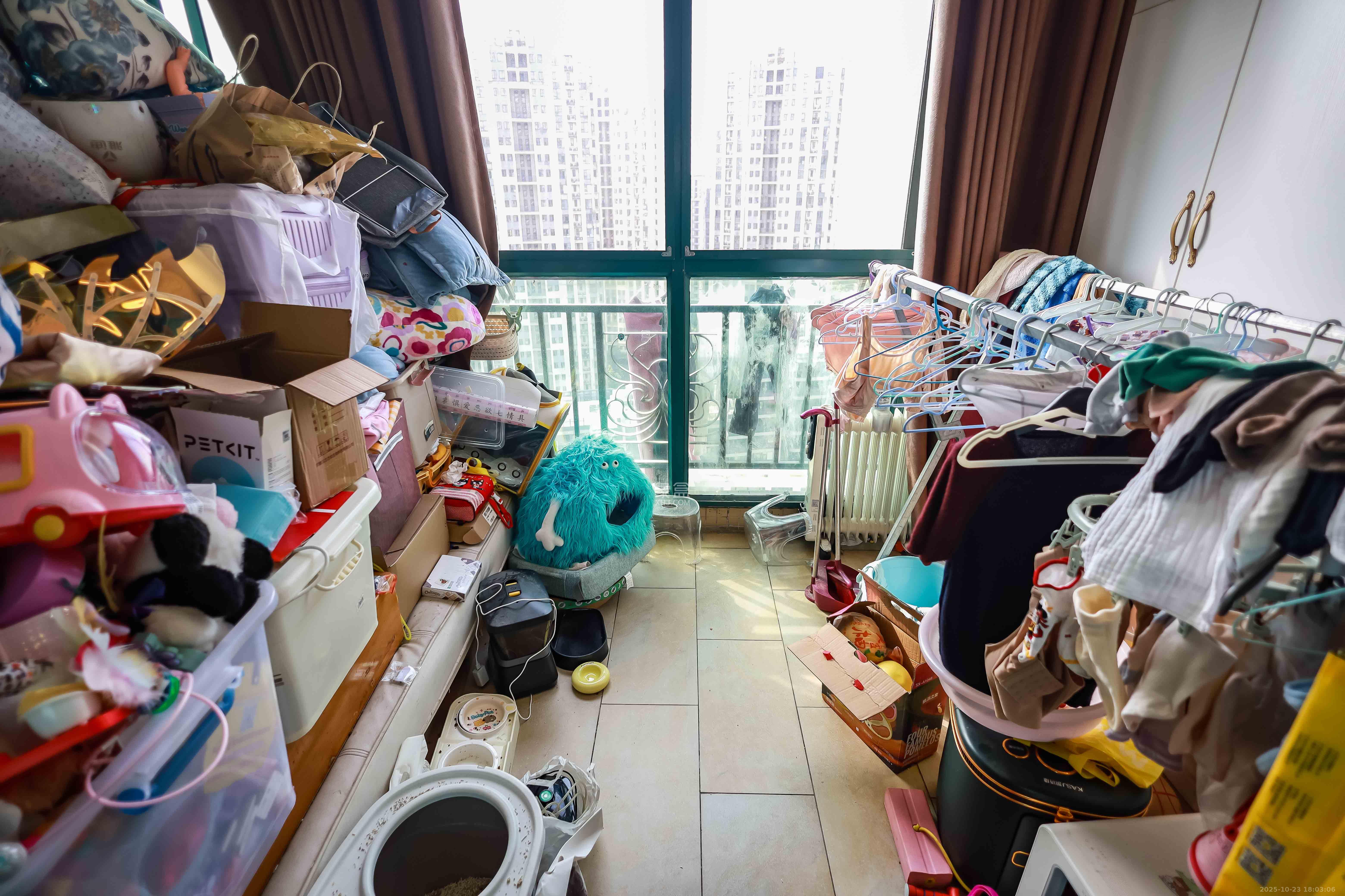 恒大华府 2室2厅1卫 102.0万 恒大华府 2室2厅1卫 102.0万阳台