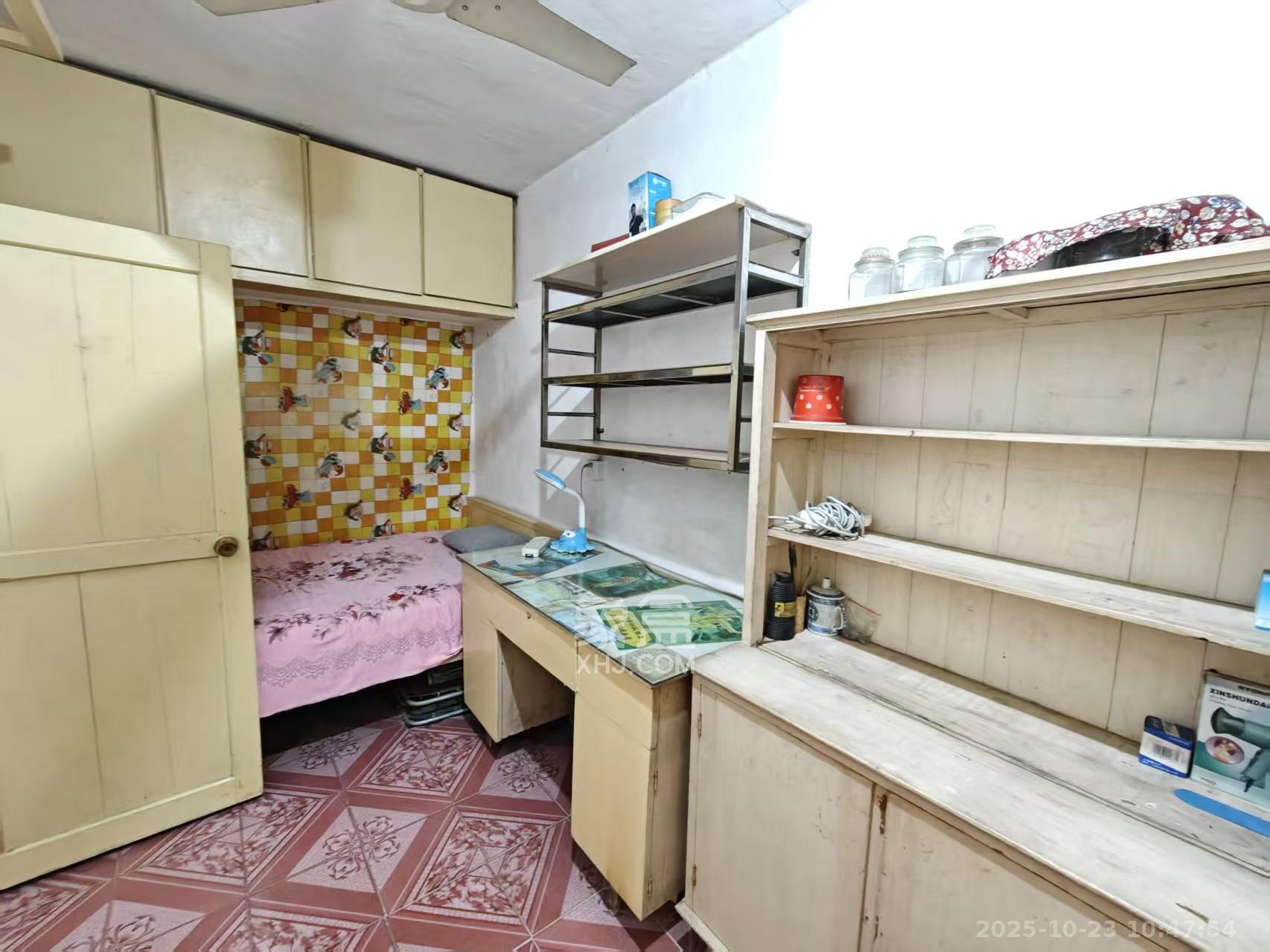 长沙市第二汽修制厂宿舍  2室1厅1卫    1200.0元/月室内图