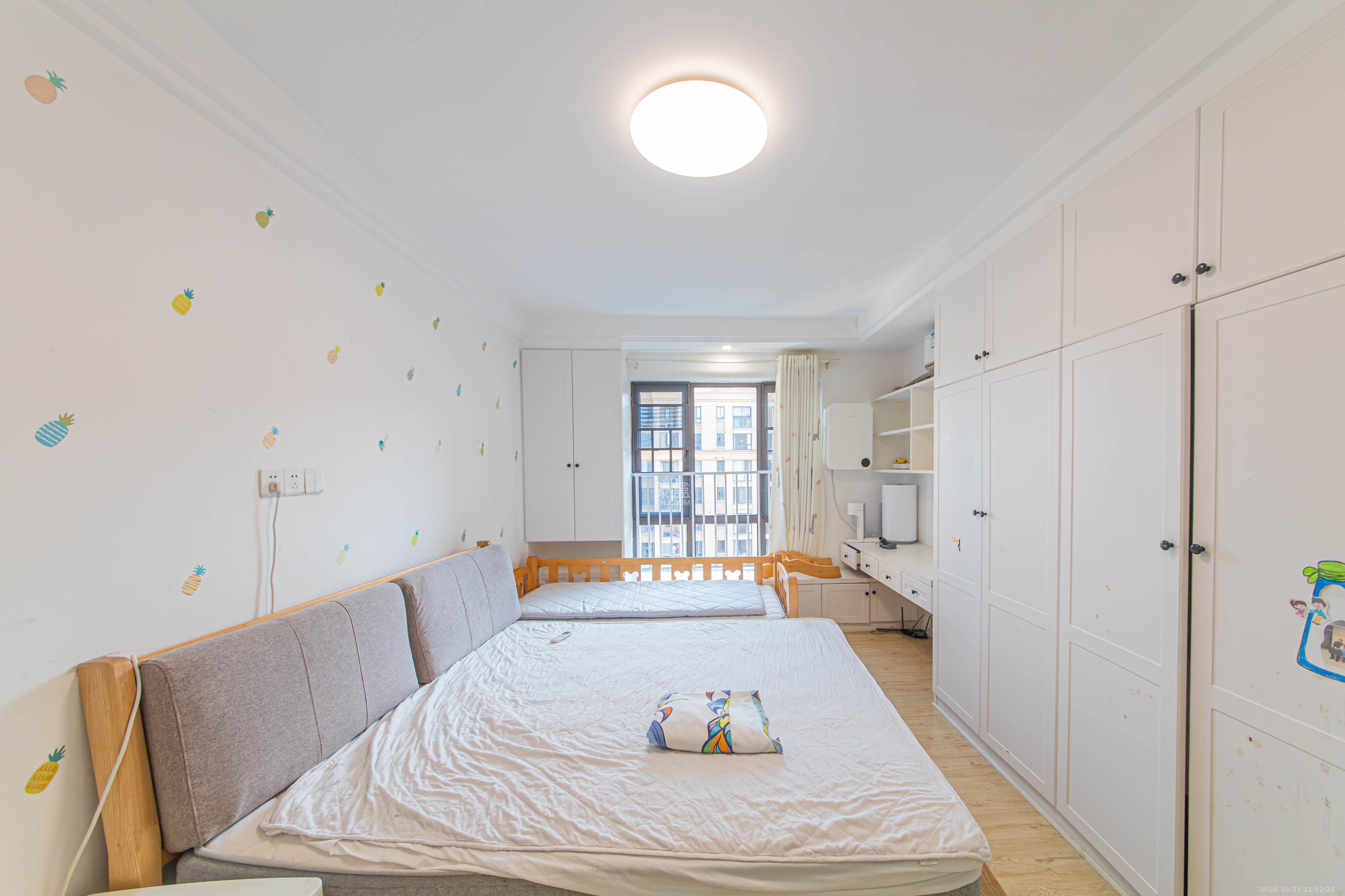 鑫远悦城(鑫远悦时代)  4室2厅2卫    108.0万 鑫远悦城(鑫远悦时代)  4室2厅2卫    108.0万卧室