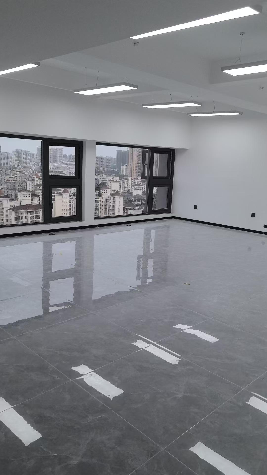 龙湖光年  1室0厅0卫    3100.0元/月 龙湖光年  1室0厅0卫    3100.0元/月室内图