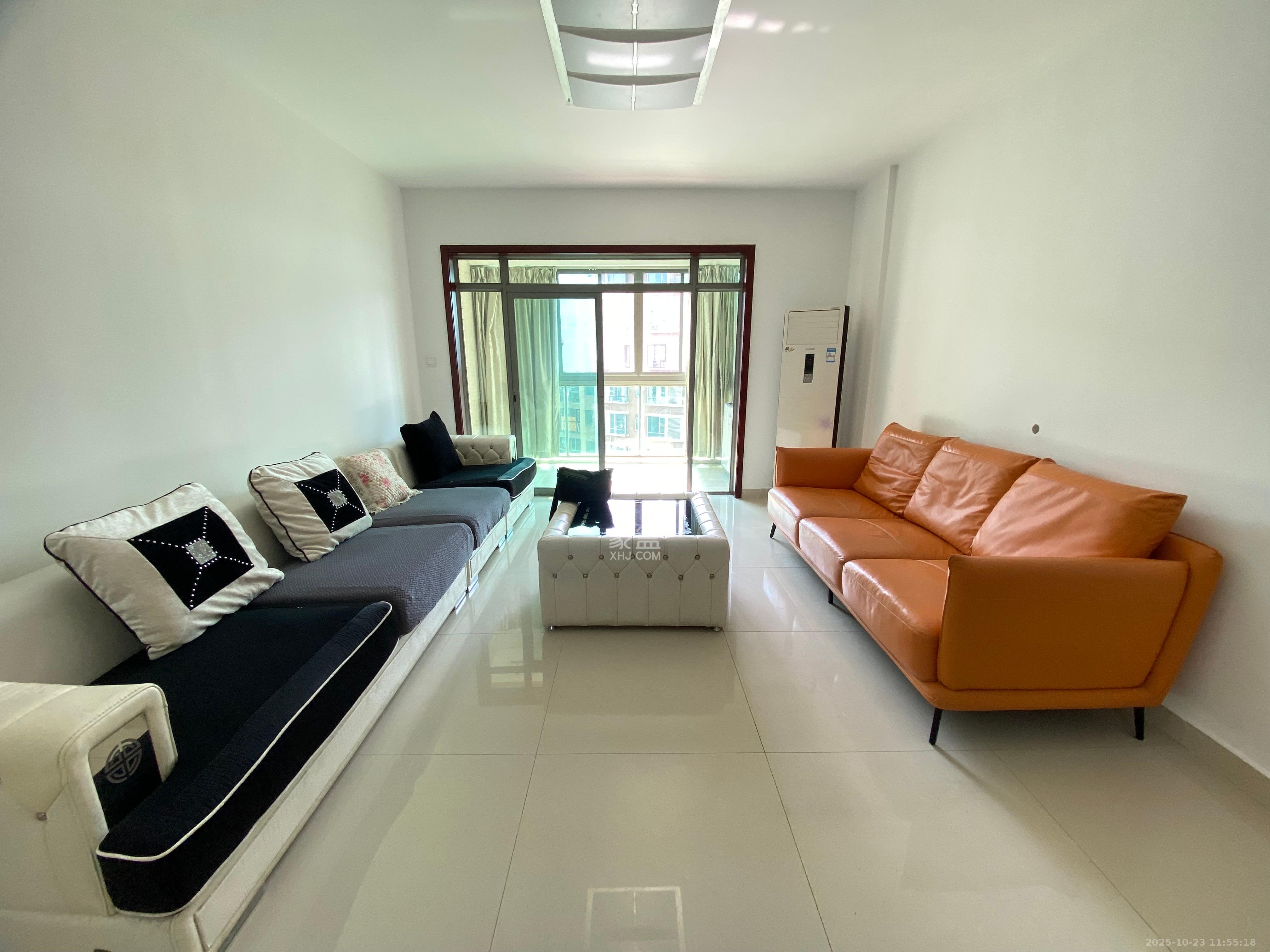 新城新世界一二三期 3室2厅1卫 2500.0元/月 新城新世界一二三期 3室2厅1卫 2500.0元/月室内图