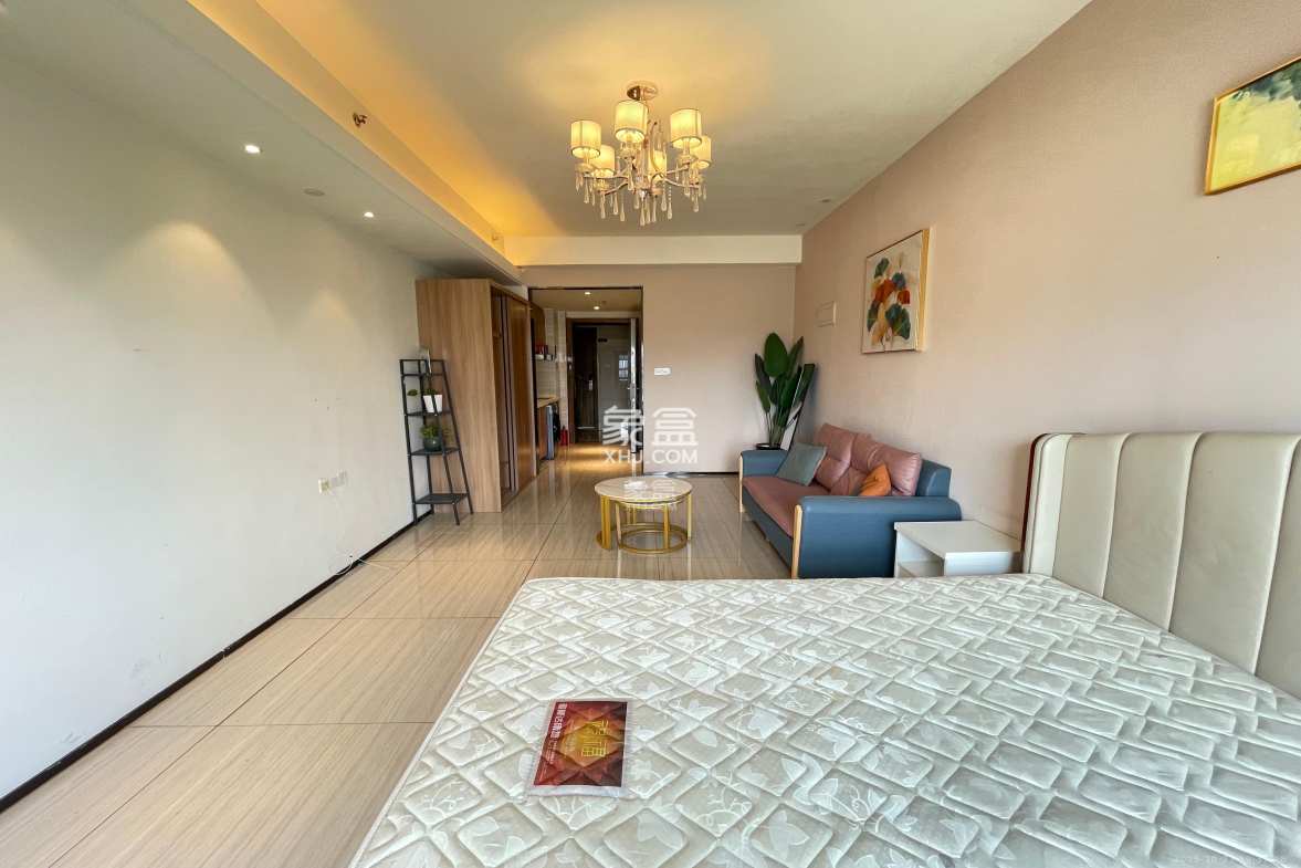 恒大国际广场  1室1厅1卫    1400.0元/月 恒大国际广场  1室1厅1卫    1400.0元/月室内图