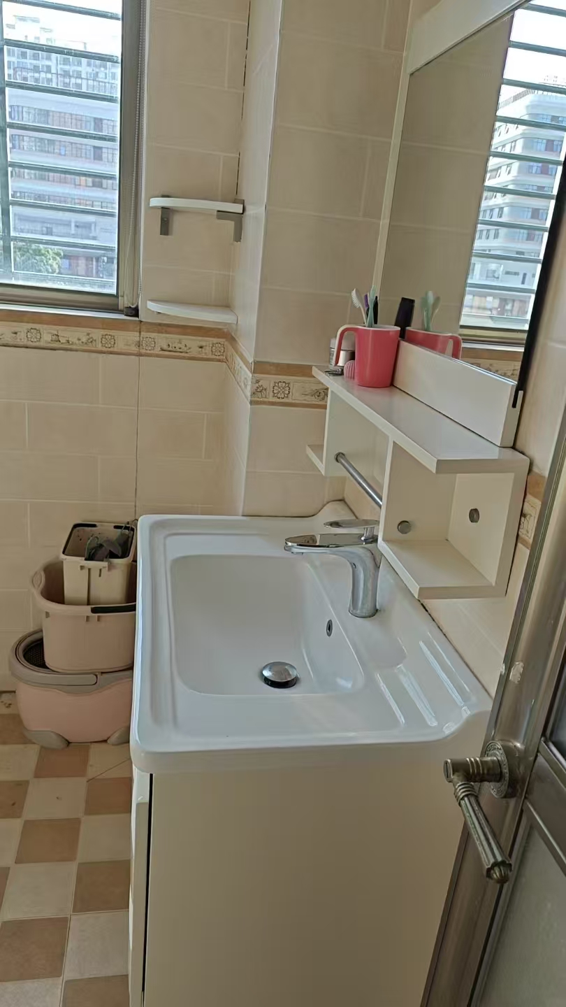 省干部疗养院  4室2厅2卫    3000.0元/月室内图