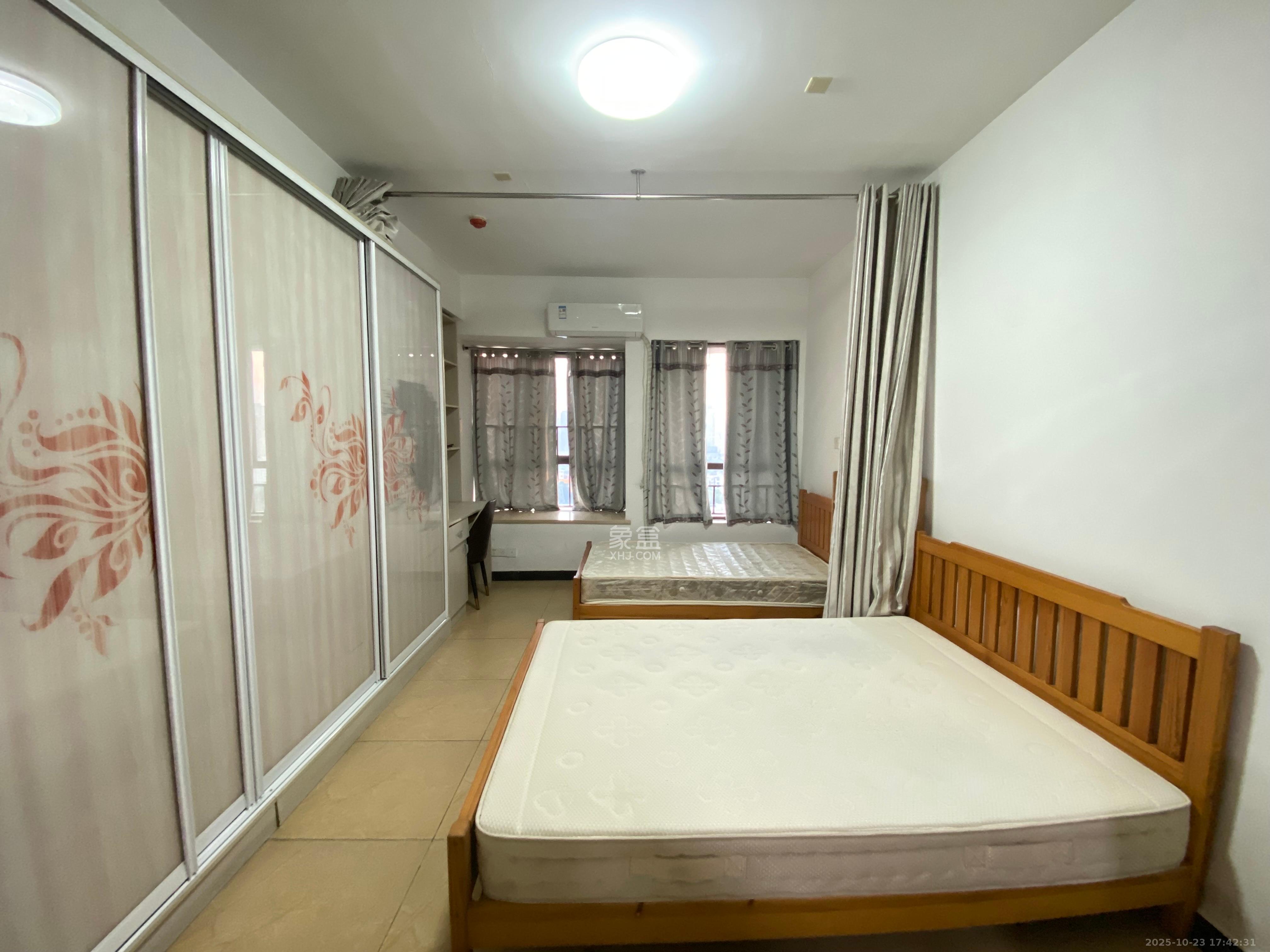 雅第大厦  1室1厅1卫    1800.0元/月