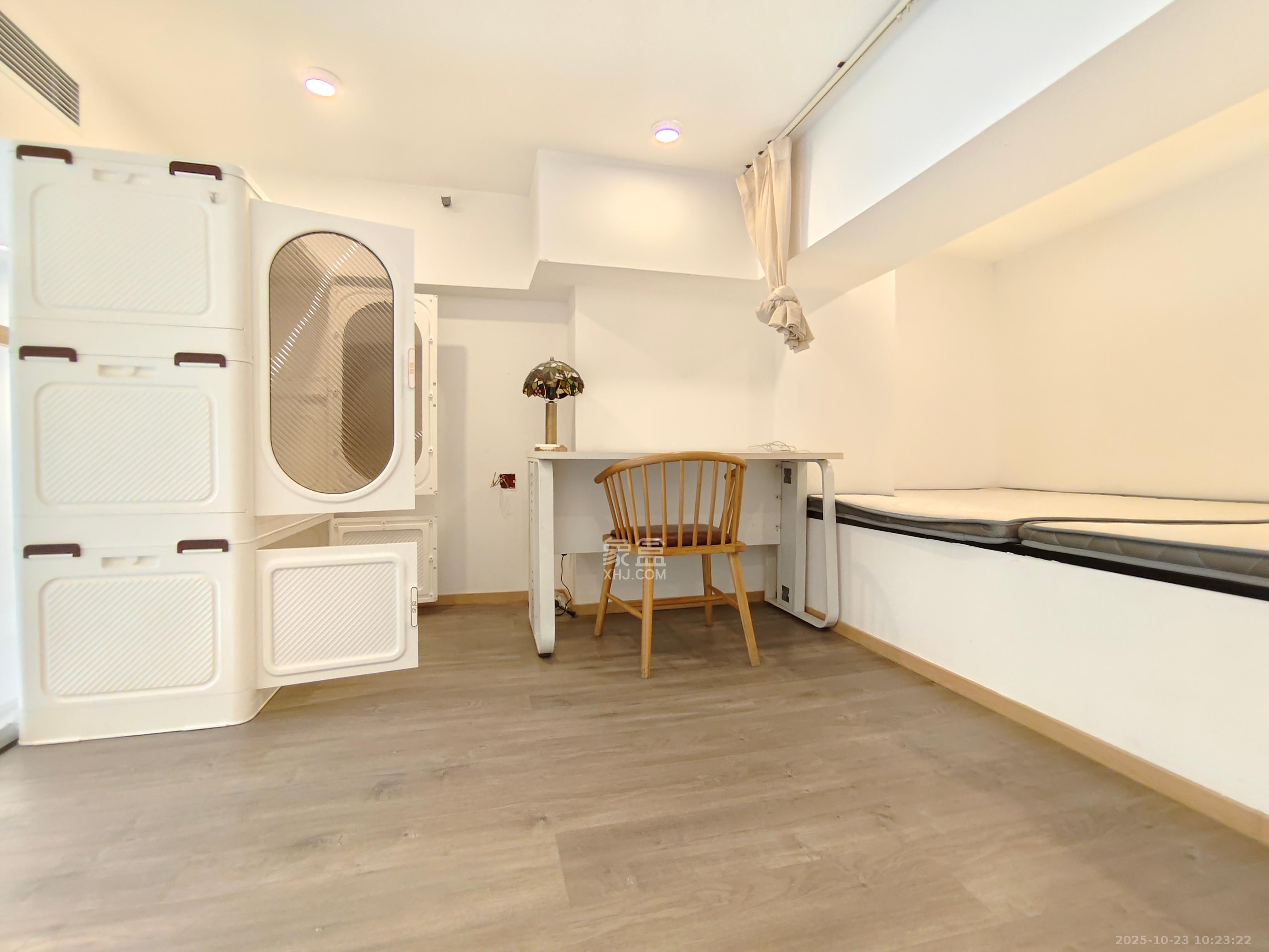 正荣梅溪紫阙台  2室1厅1卫    2200.0元/月室内图