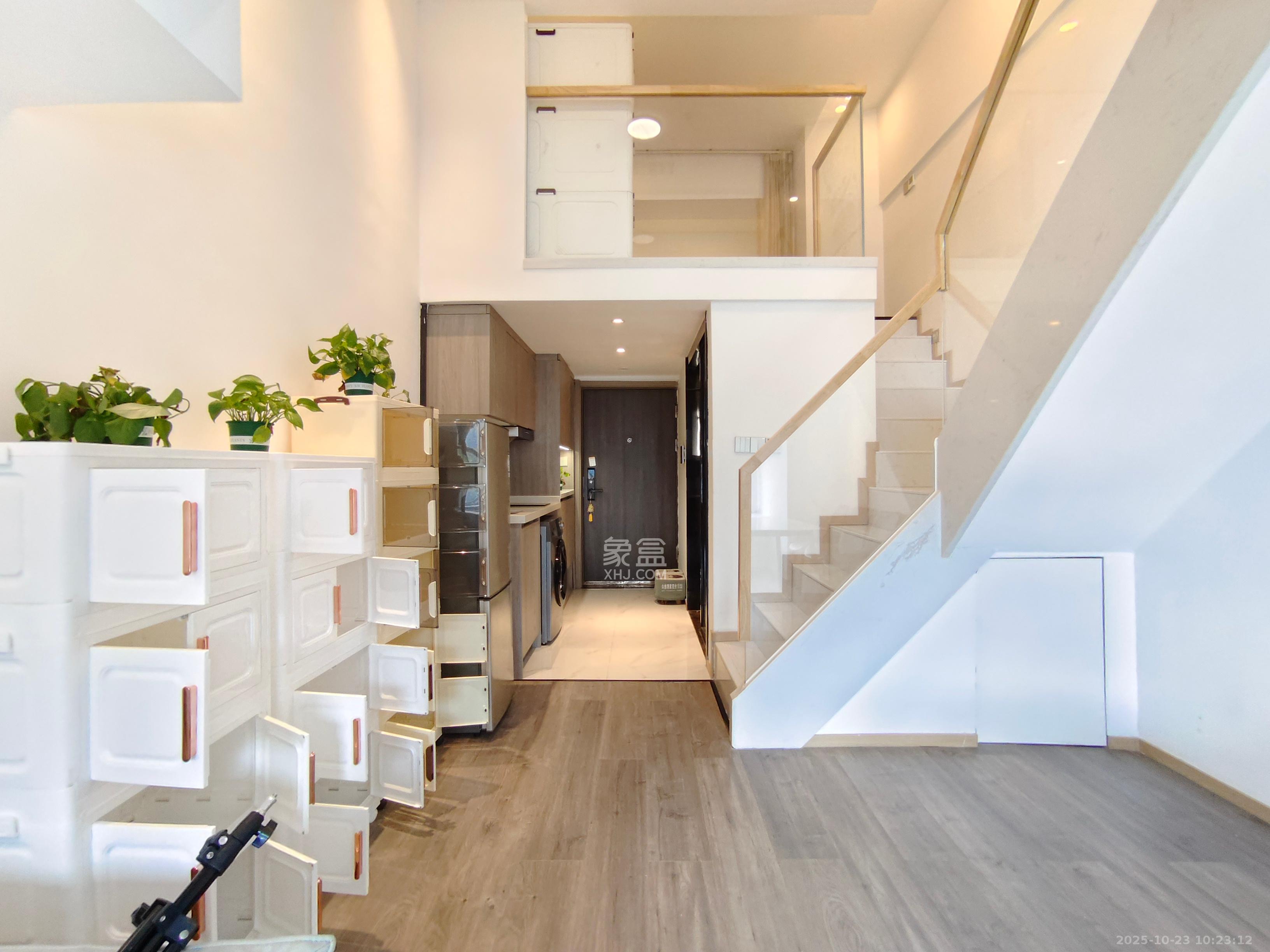 正荣梅溪紫阙台  2室1厅1卫    2200.0元/月室内图