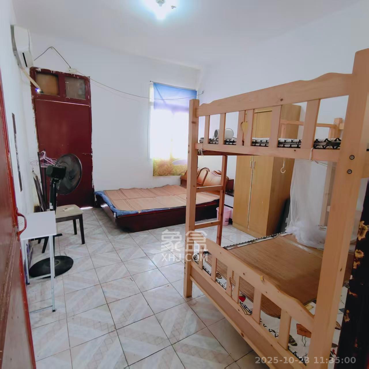 丰盈里散盘(丰盈里、丰盈西里) 1室1厅1卫 1300.0元/月 丰盈里散盘(丰盈里、丰盈西里) 1室1厅1卫 1300.0元/月室内图