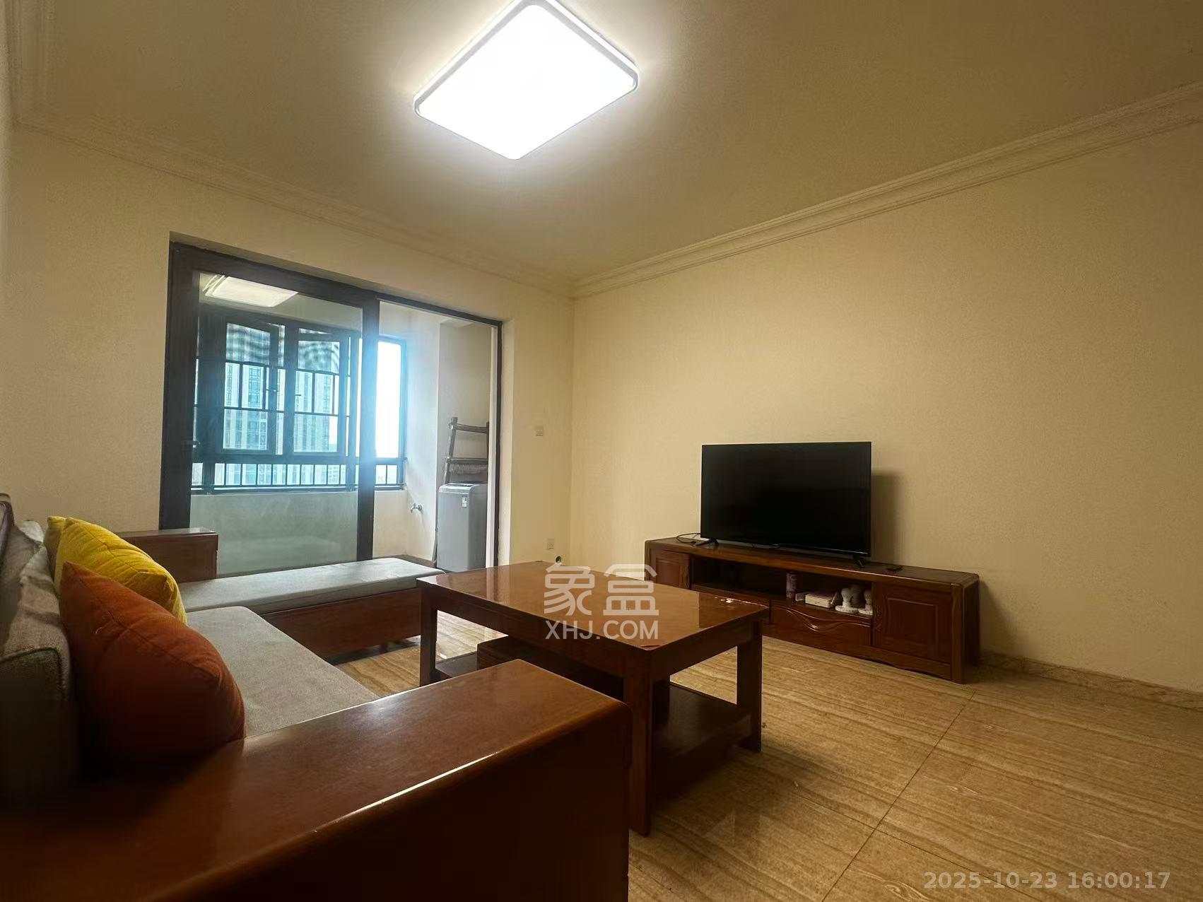 碧桂园大学印象一期 3室2厅2卫 1600.0元/月 碧桂园大学印象一期 3室2厅2卫 1600.0元/月室内图