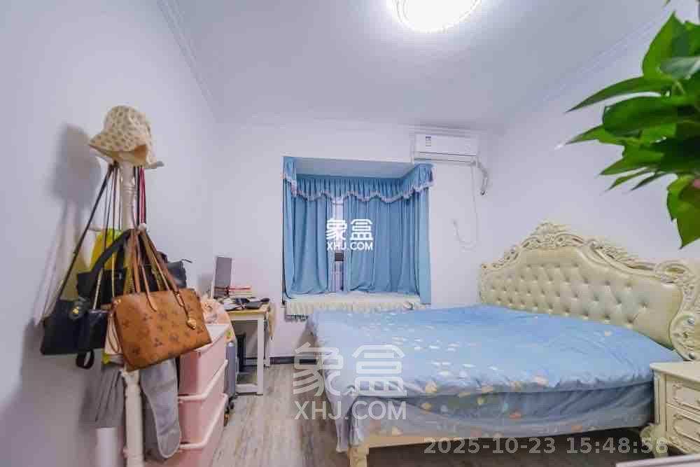 万树丹堤 1室1厅1卫 1800.0元/月 万树丹堤 1室1厅1卫 1800.0元/月室内图