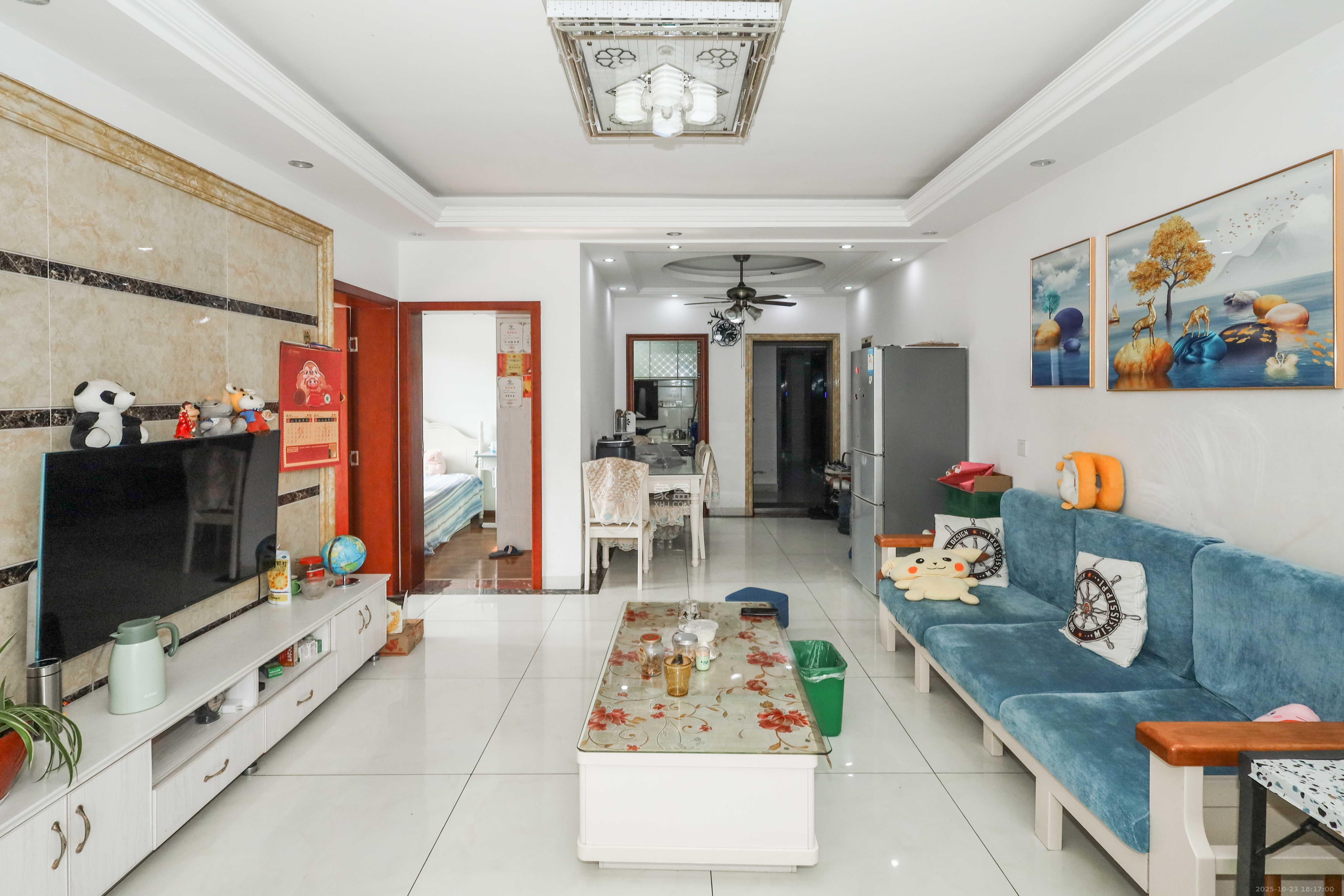 梅溪湖合能璞丽  3室2厅1卫    110.0万客厅