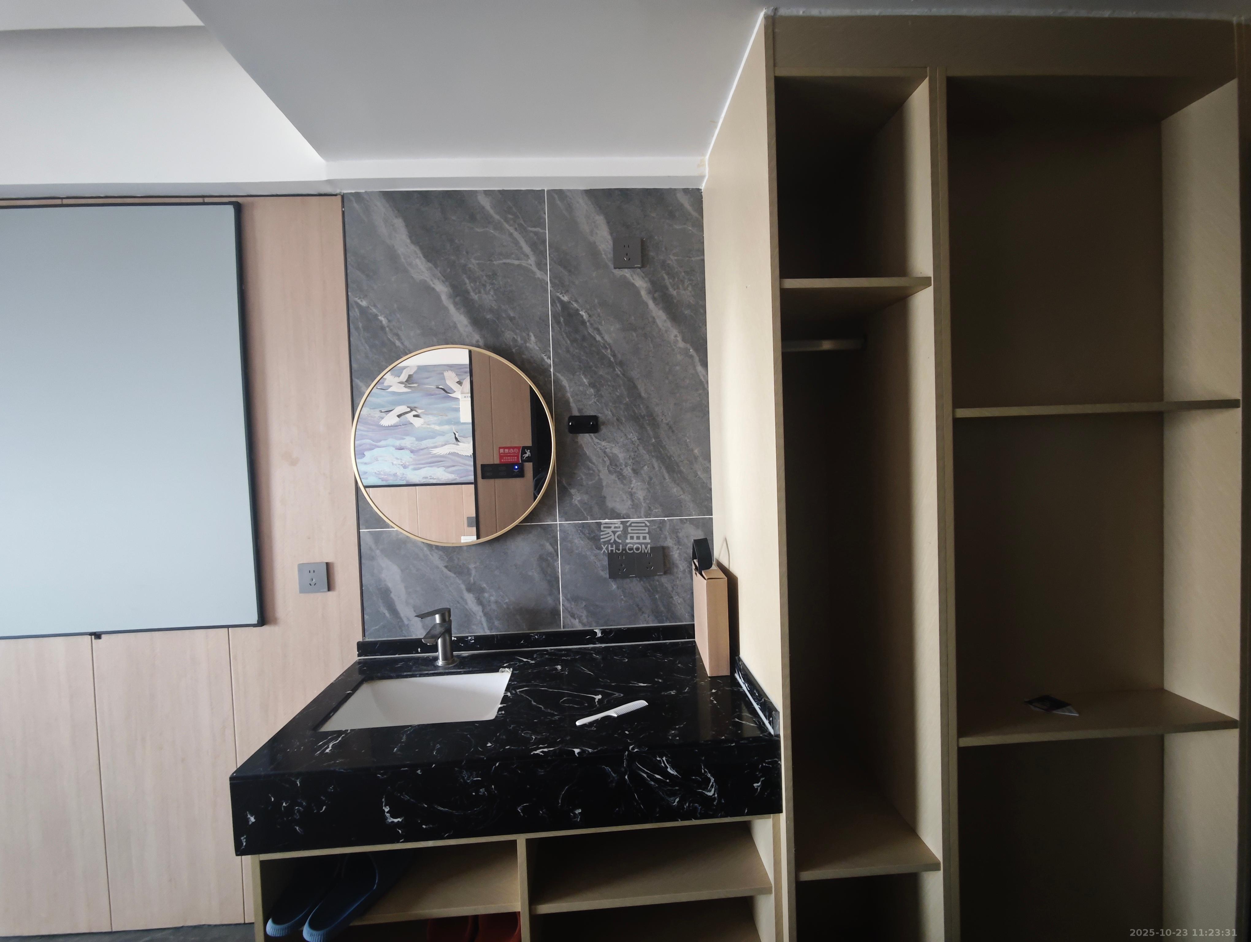 保利天禧EF区  1室0厅1卫    1680.0元/月 保利天禧EF区  1室0厅1卫    1680.0元/月室内图