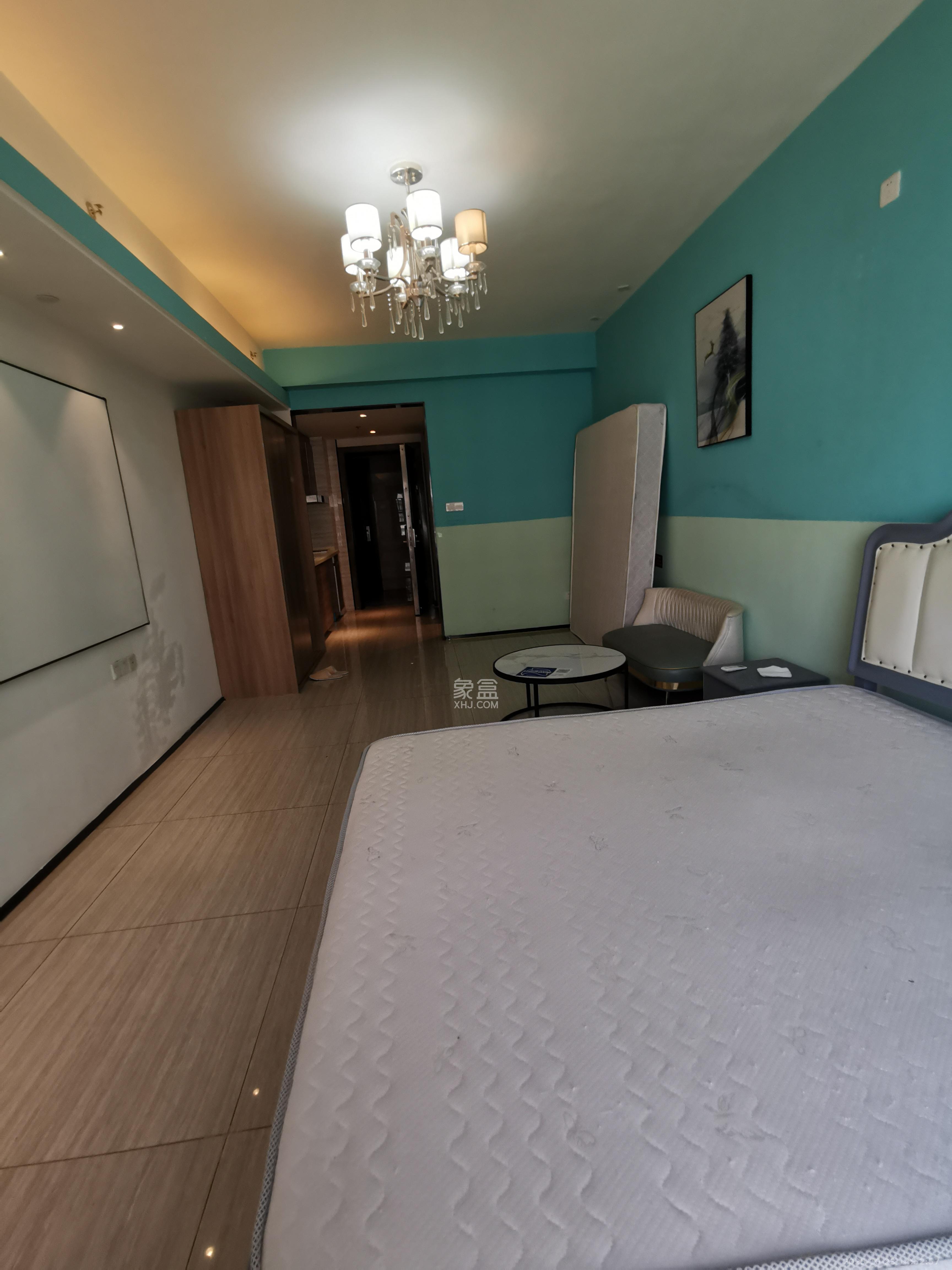 恒大国际广场  1室1厅1卫    1600.0元/月