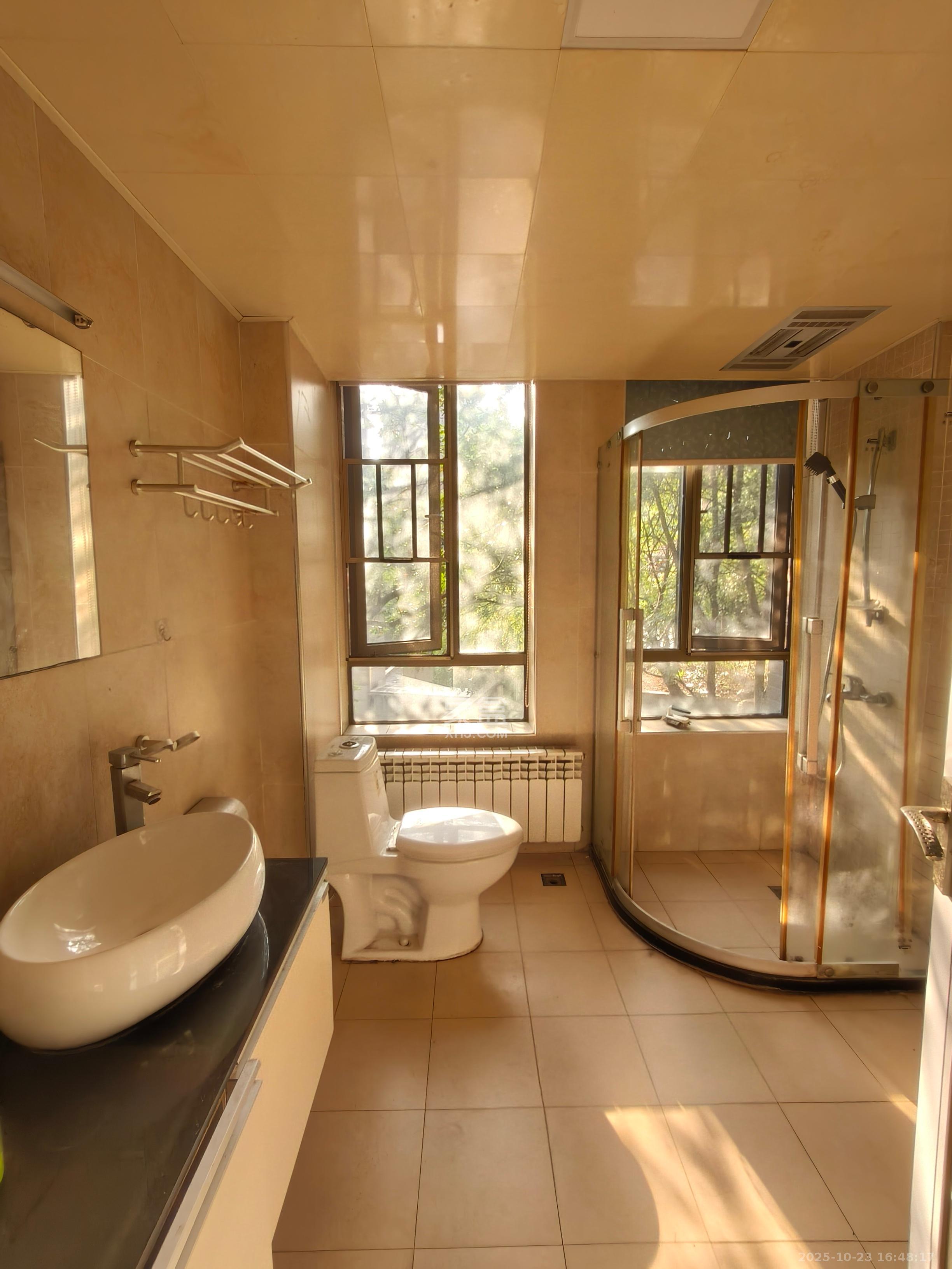 奥林匹克花园  4室2厅2卫    3080.0元/月 奥林匹克花园  4室2厅2卫    3080.0元/月室内图