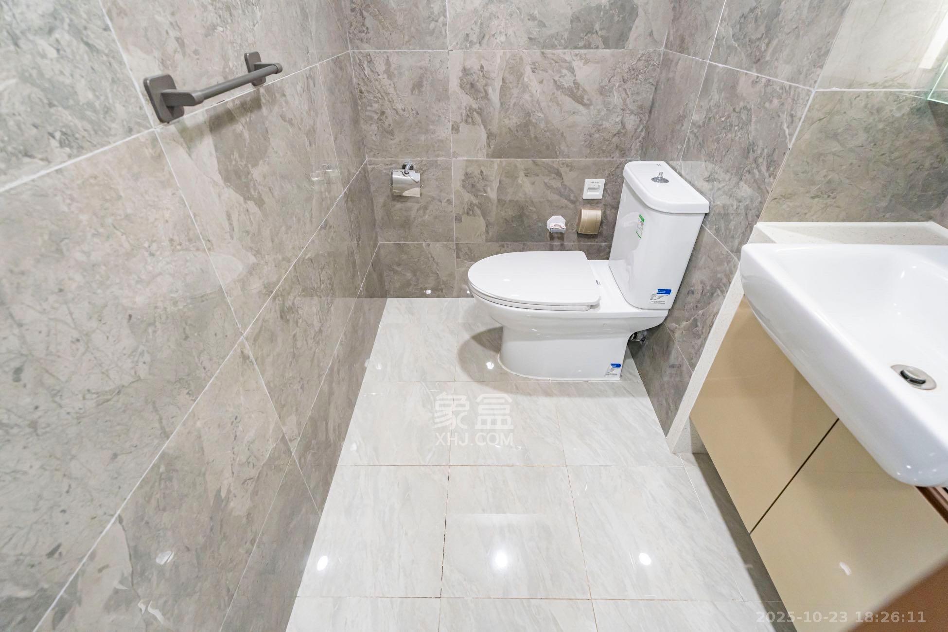 华远华时代  3室2厅2卫    3600.0元/月室内图