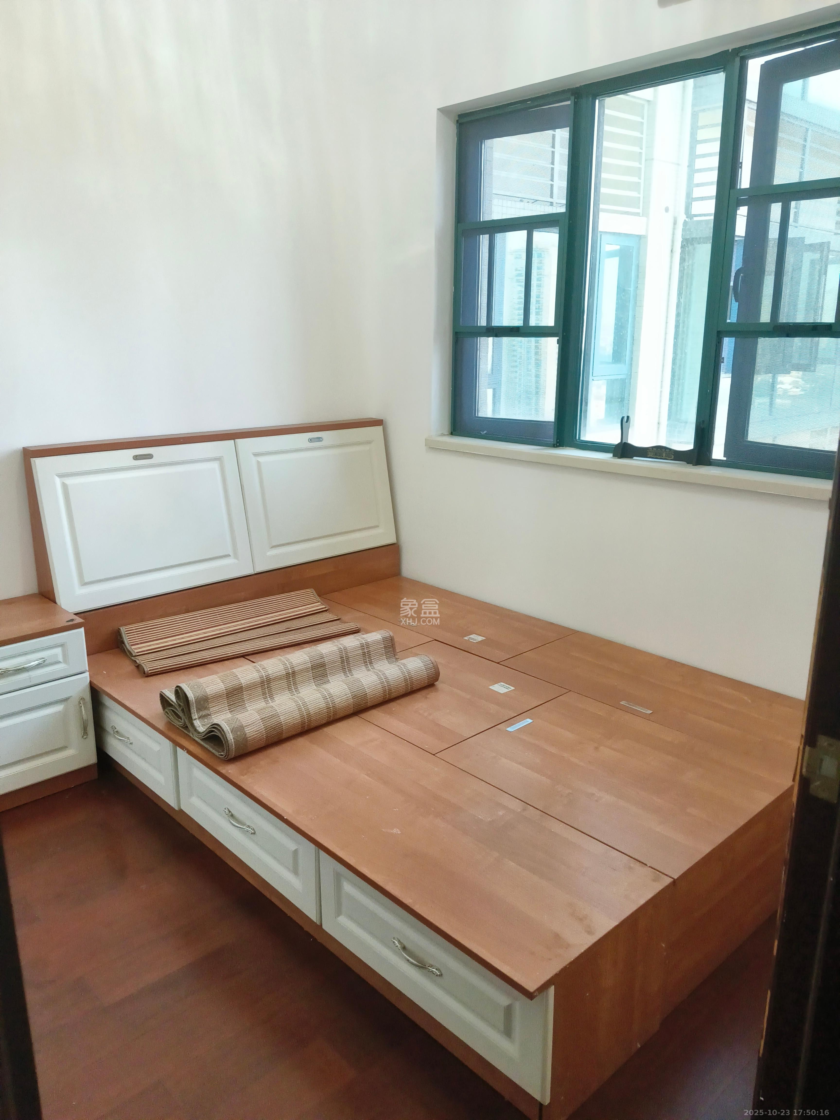 恒大雅苑  3室2厅1卫    2200.0元/月 恒大雅苑  3室2厅1卫    2200.0元/月室内图