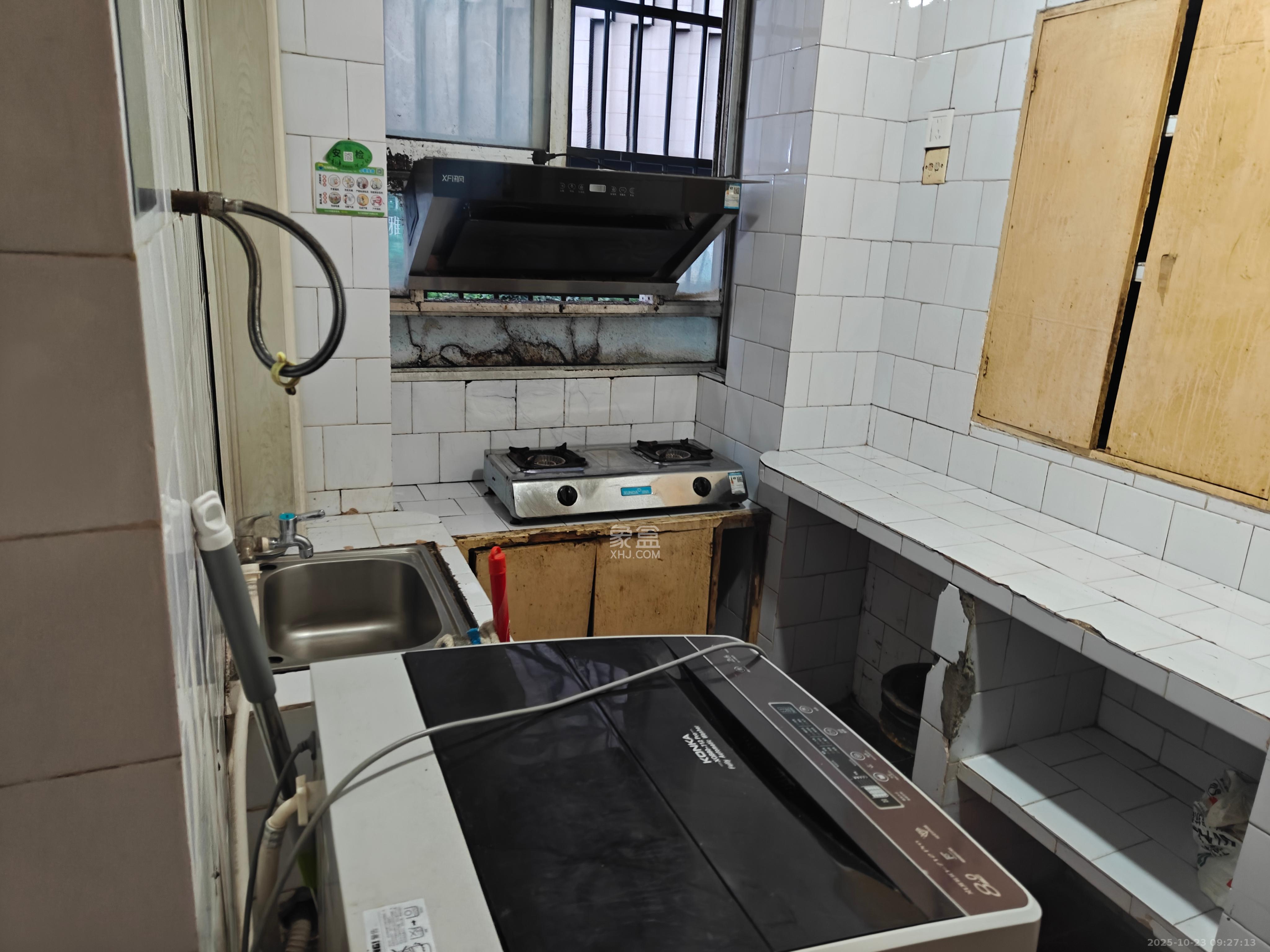 九芝堂宿舍（路边井59号）  2室1厅1卫    1500.0元/月室内图