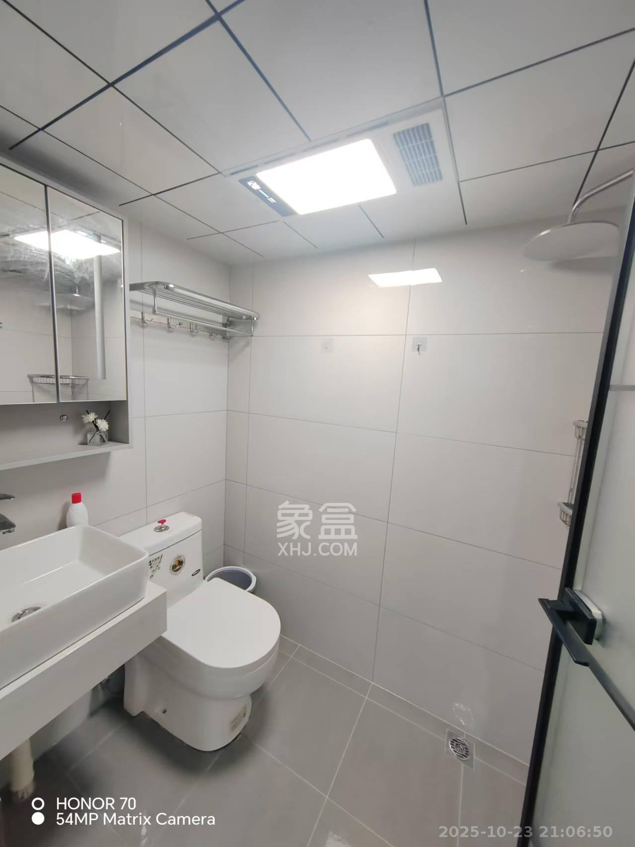 中国铁建湘语梅溪  2室1厅1卫    2000.0元/月室内图