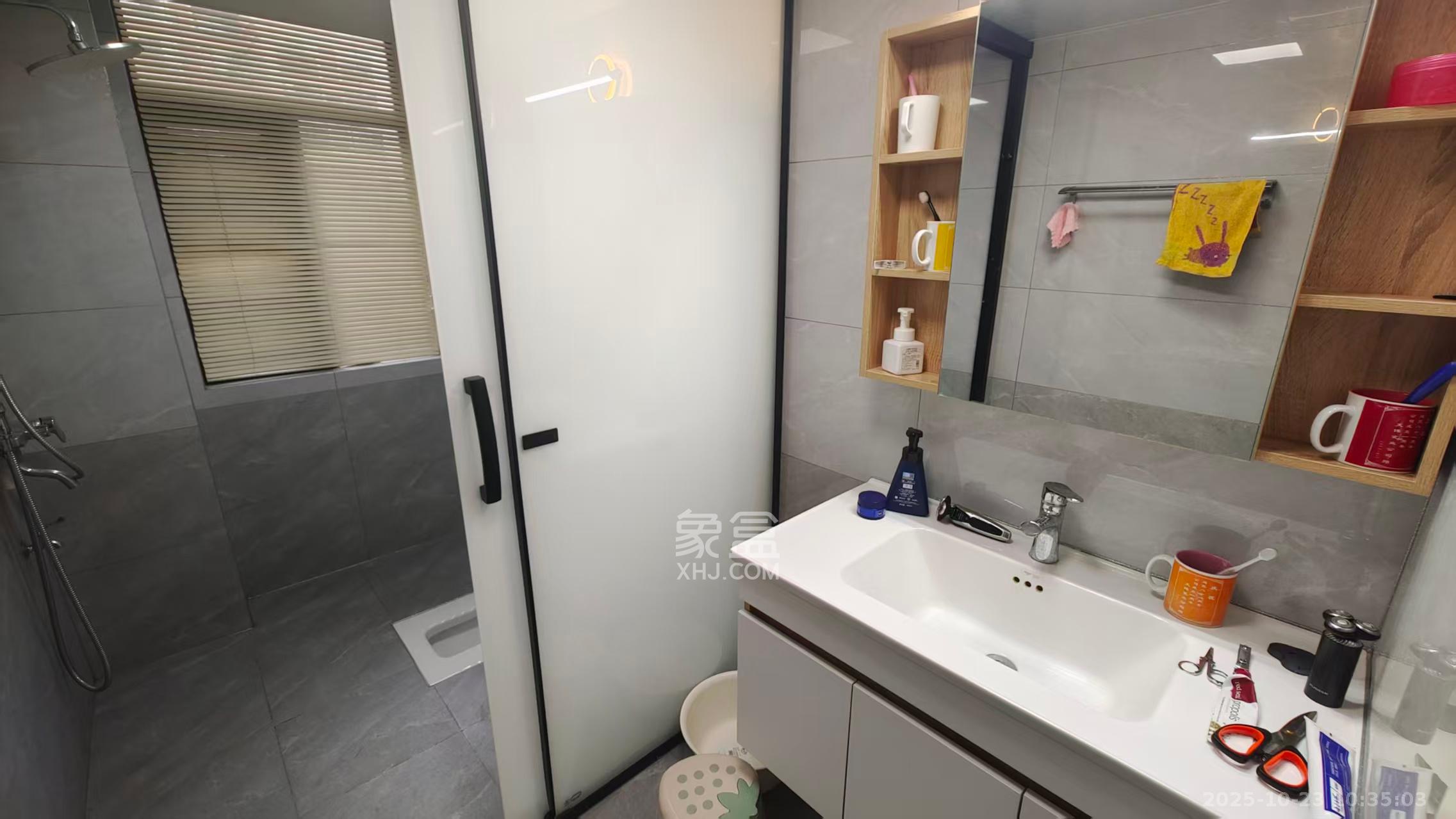 创世纪广场 4室2厅2卫 3000.0元/月 创世纪广场 4室2厅2卫 3000.0元/月室内图