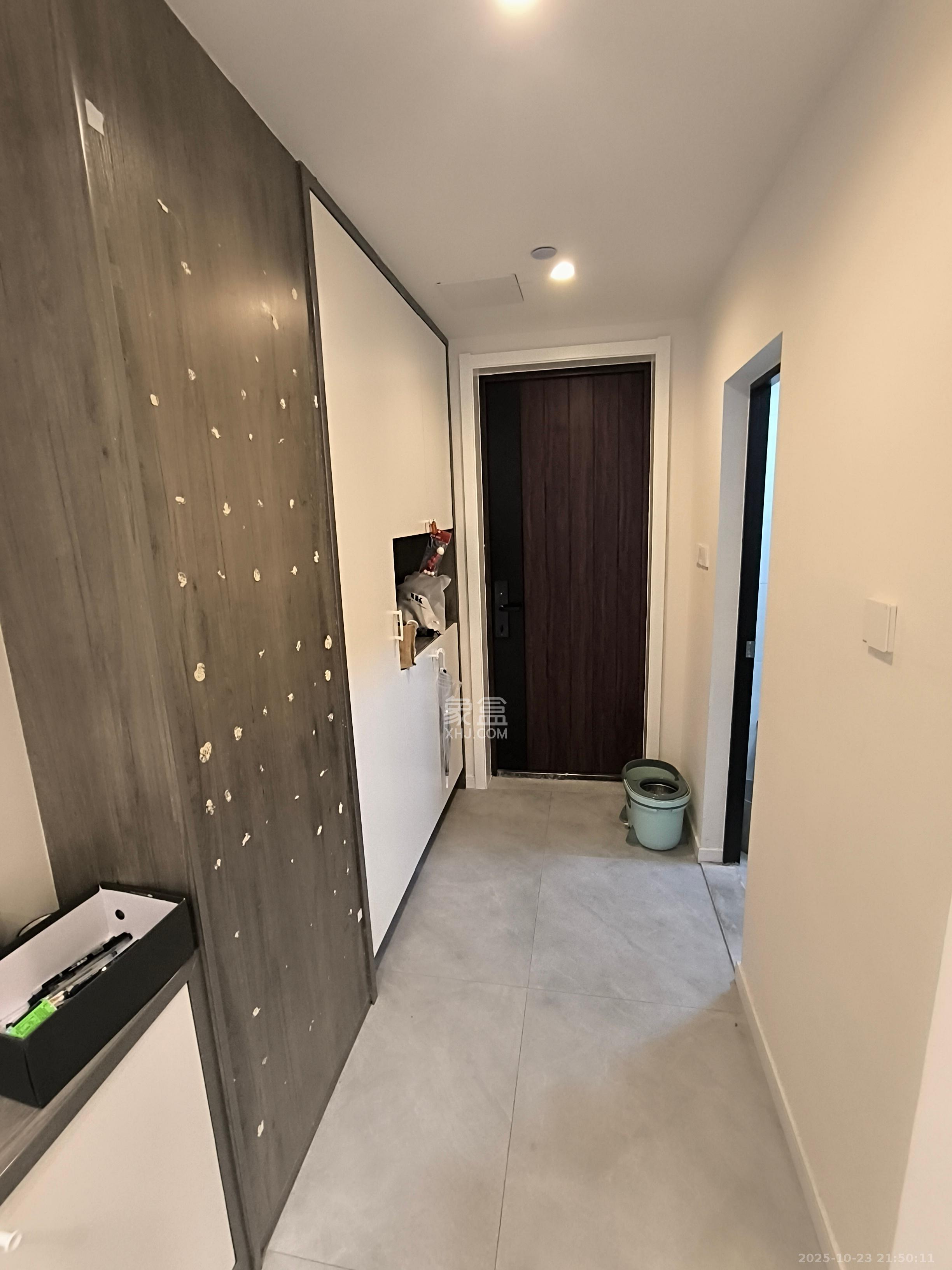 公园9号大都会  1室1厅1卫    2500.0元/月室内图