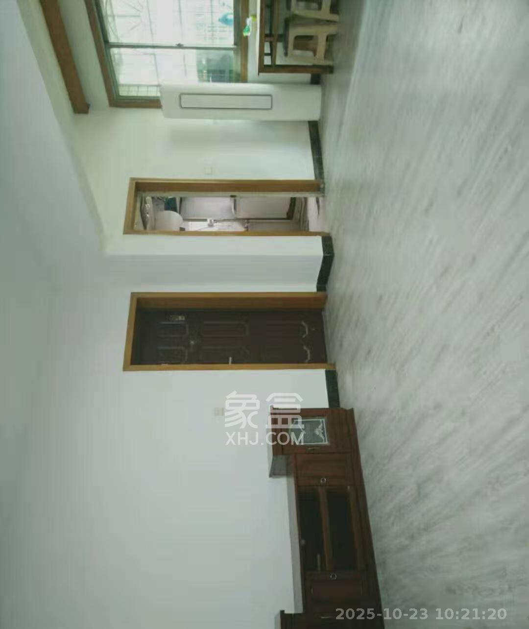 五一新村安置小区(永定社区、永兴社区、永祥社区) 2室2厅1卫 1800.0元/月 五一新村安置小区(永定社区、永兴社区、永祥社区) 2室2厅1卫 1800.0元/月室内图