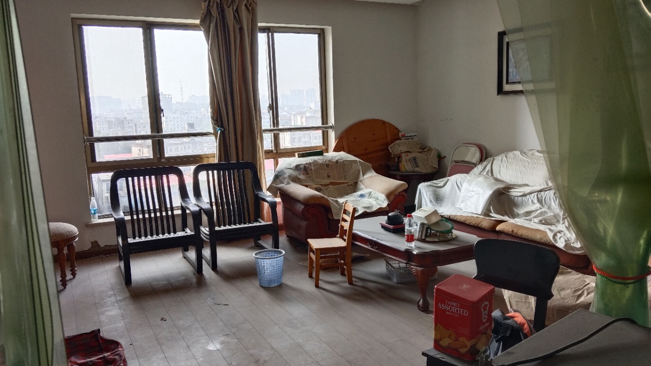 信义园 4室2厅2卫 2000.0元/月 信义园 4室2厅2卫 2000.0元/月户型图