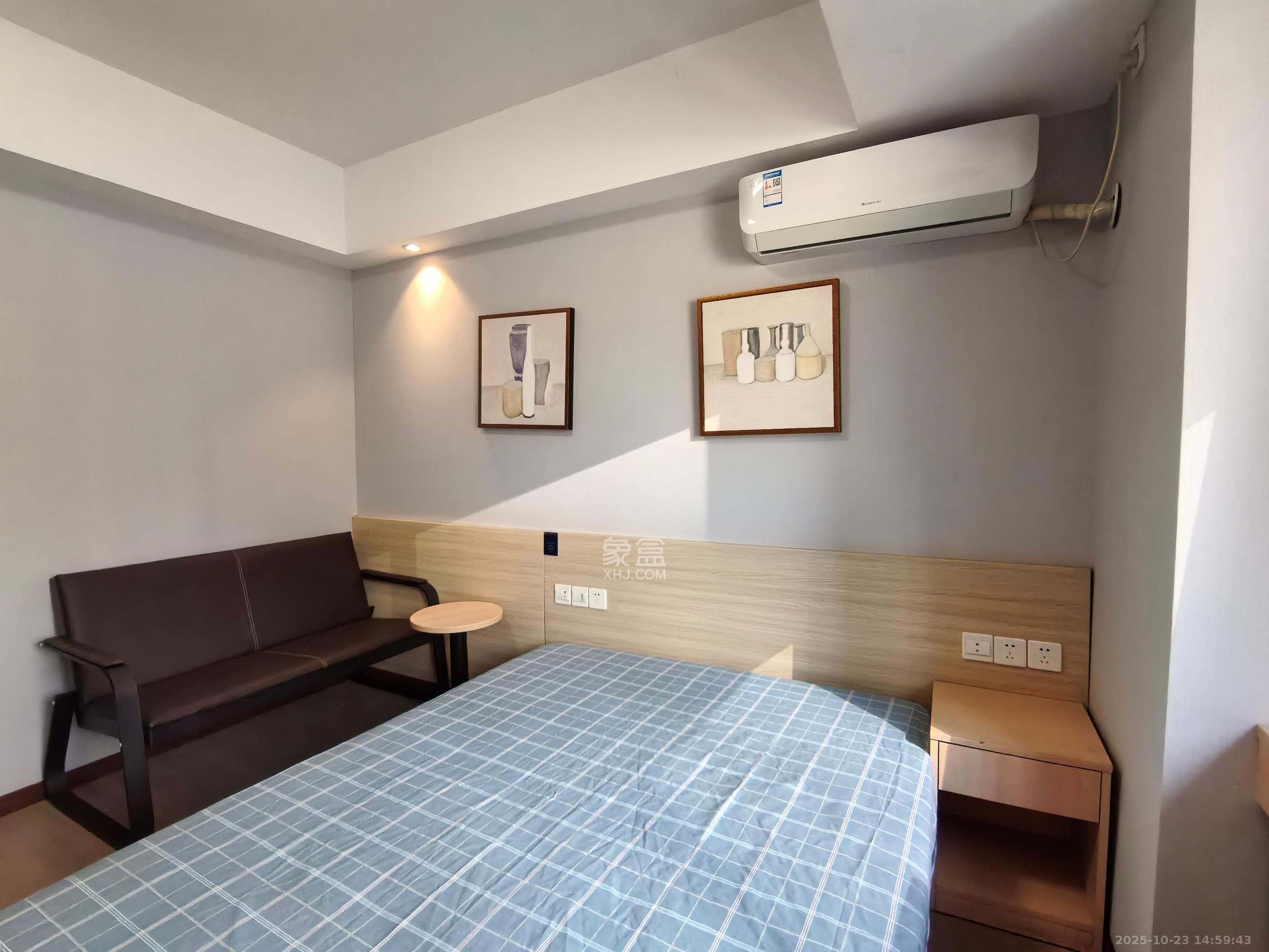 协信星澜汇  1室0厅0卫    1500.0元/月 协信星澜汇  1室0厅0卫    1500.0元/月室内图1