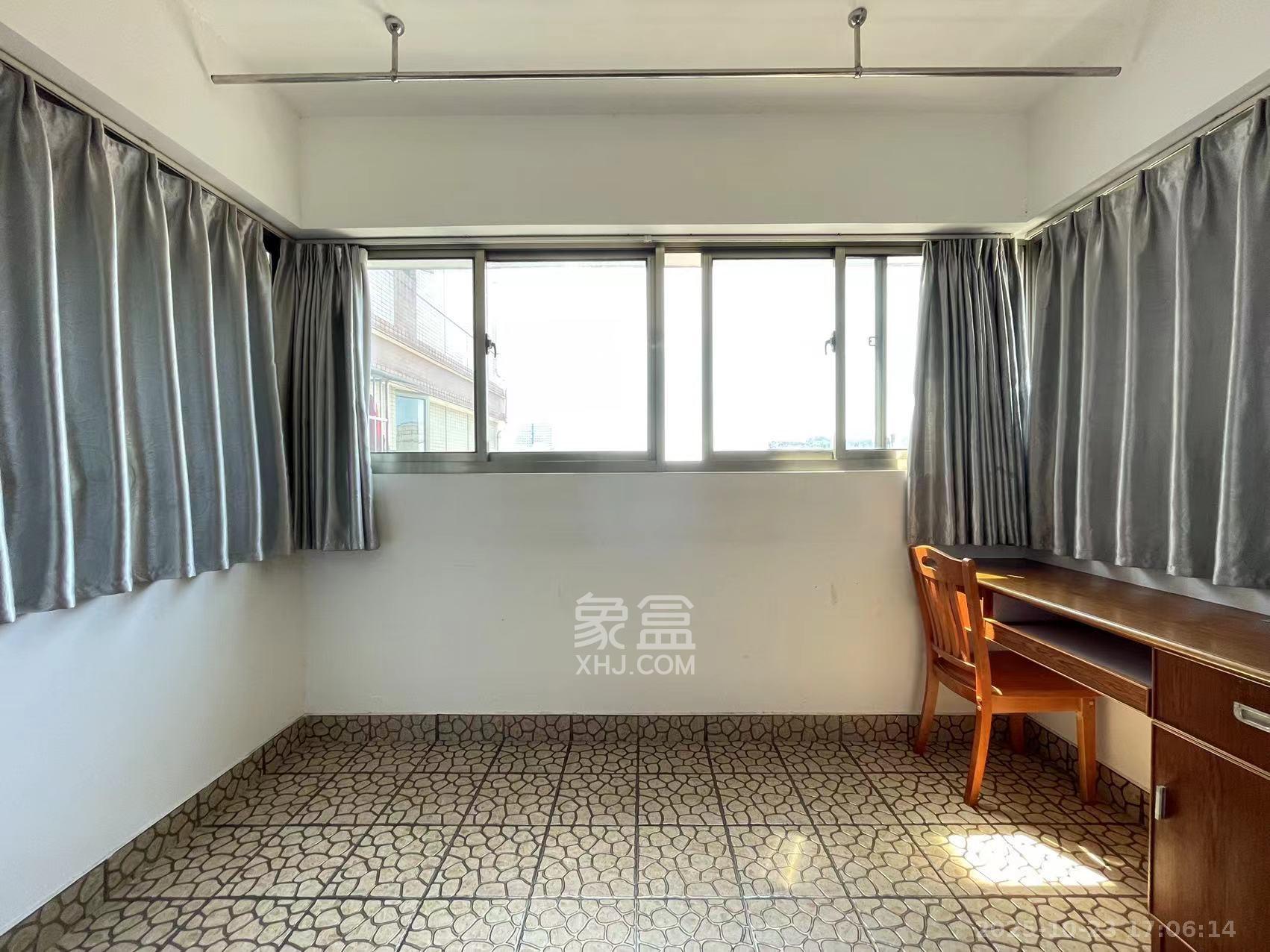 润泽园  2室2厅1卫    2100.0元/月室内图