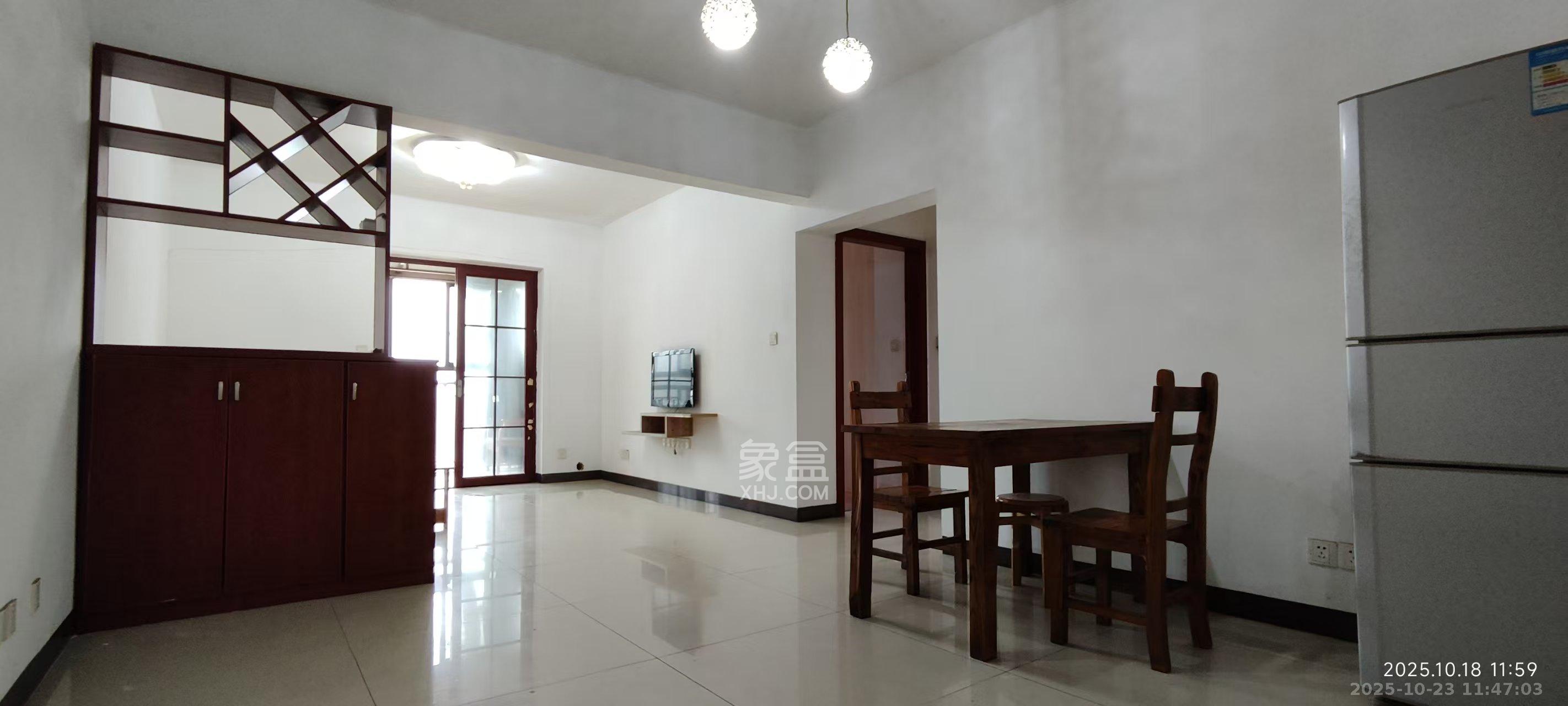 爵士湘 2室1厅1卫 1350.0元/月 爵士湘 2室1厅1卫 1350.0元/月室内图