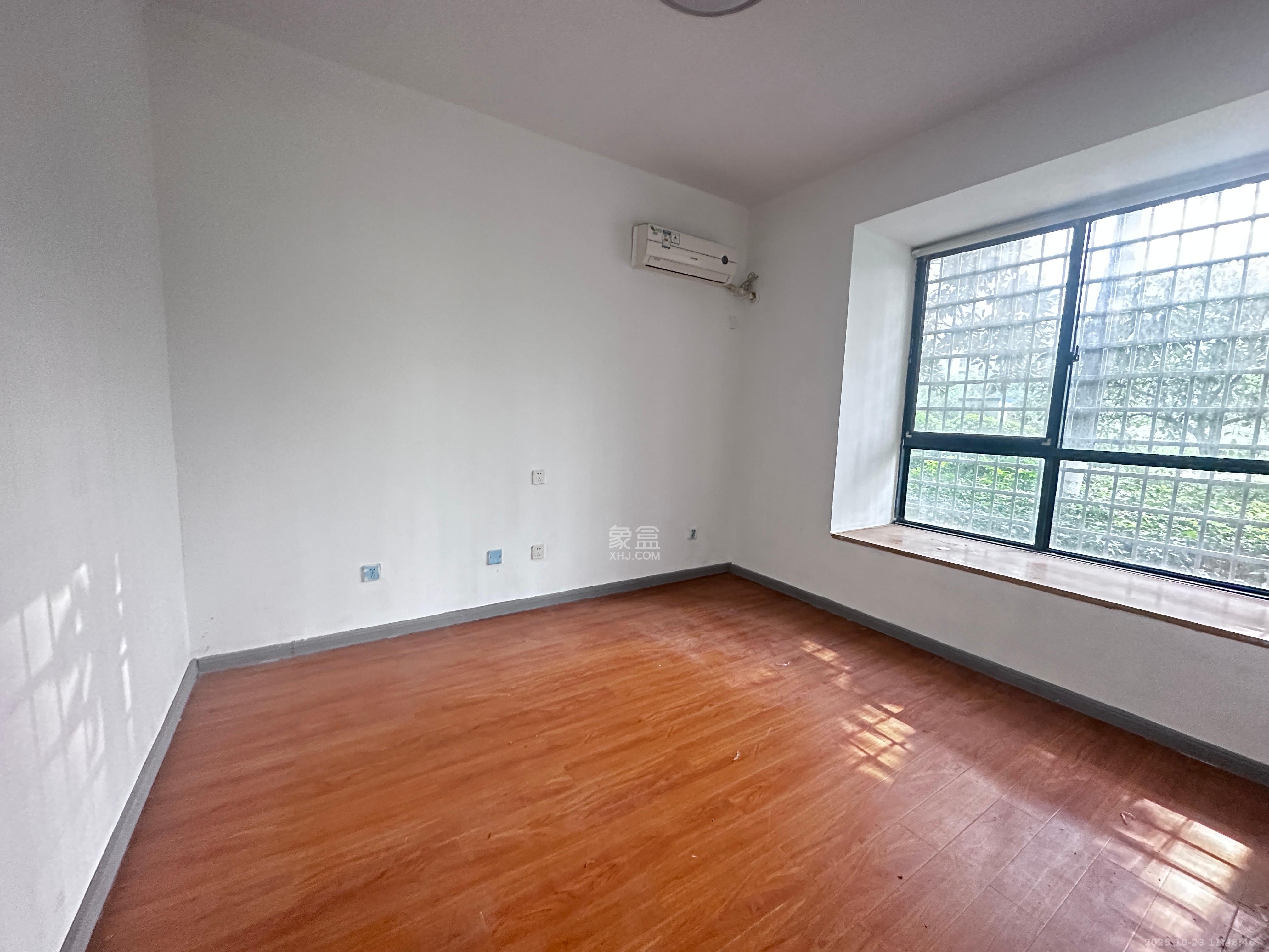 湘江世纪城聚江苑 3室2厅1卫 3000.0元/月 湘江世纪城聚江苑 3室2厅1卫 3000.0元/月室内图