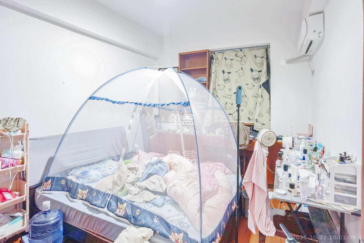 科技公寓 3室2厅2卫 128.8万 科技公寓 3室2厅2卫 128.8万卧室