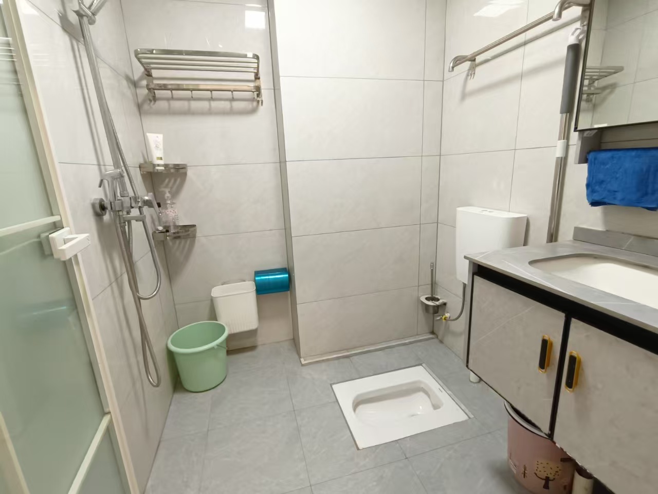 宝基广场  1室1厅1卫    1500.0元/月室内图