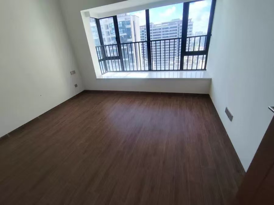 仁恒海棠公园(一期) 4室2厅3卫 302.6万 仁恒海棠公园(一期) 4室2厅3卫 302.6万室内图