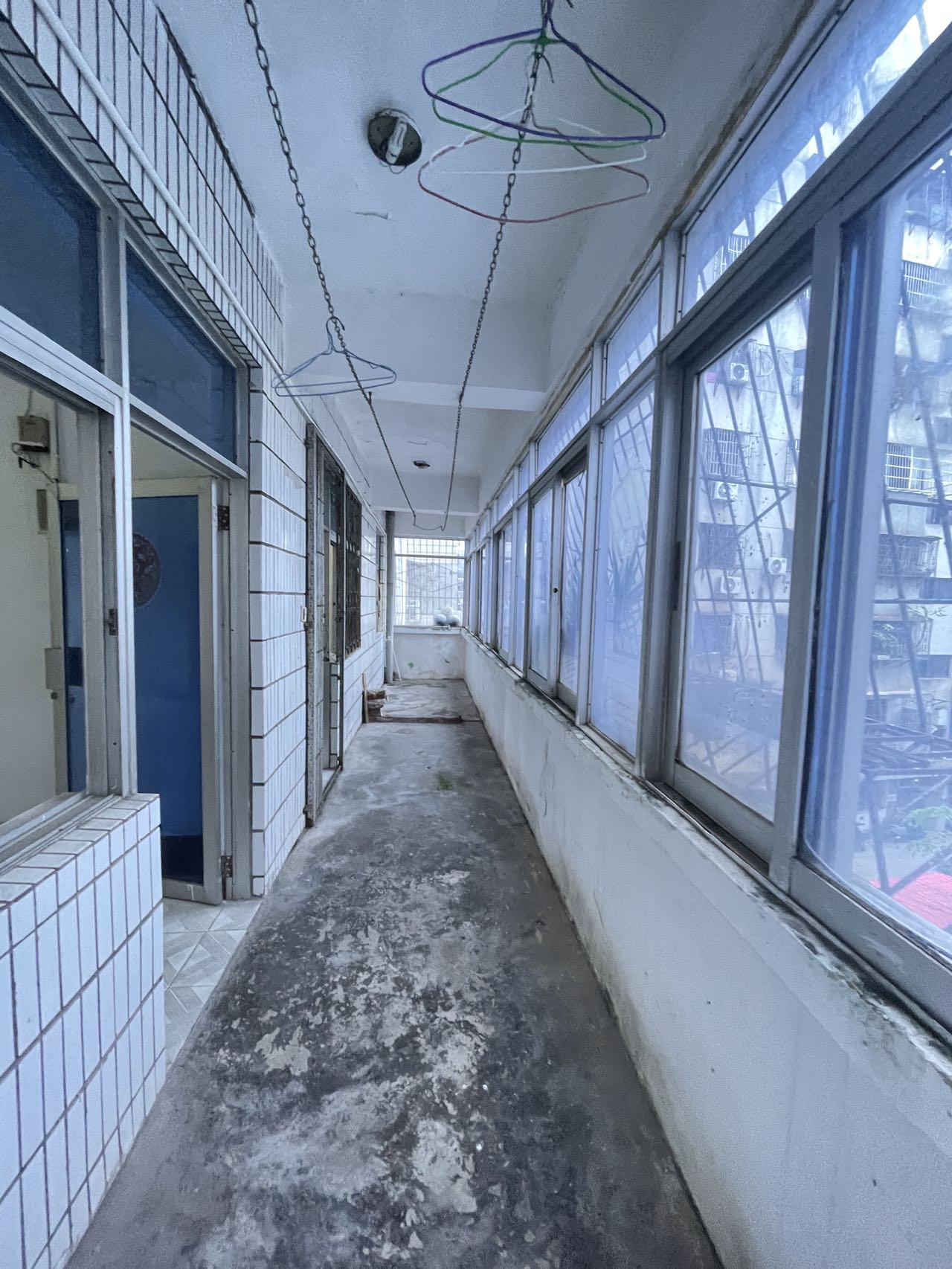 教育印刷厂宿舍  4室2厅2卫    2200.0元/月室内图