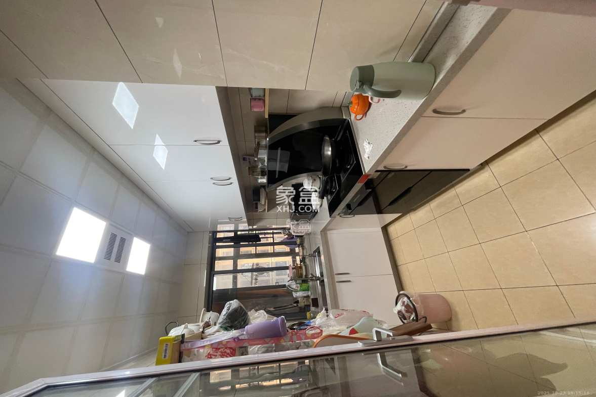 湘域城邦(湘域国际中心) 2室2厅1卫 3500.0元/月 湘域城邦(湘域国际中心) 2室2厅1卫 3500.0元/月室内图