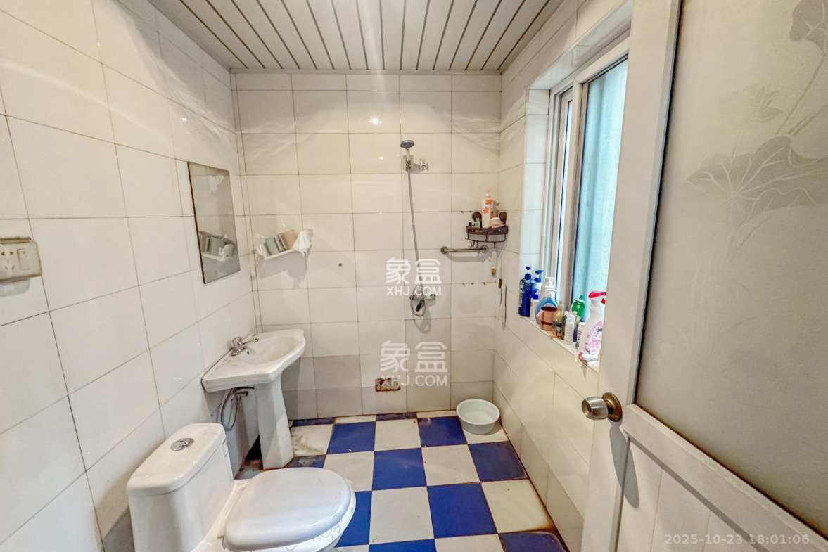 科技公寓 3室2厅2卫 128.8万 科技公寓 3室2厅2卫 128.8万其他