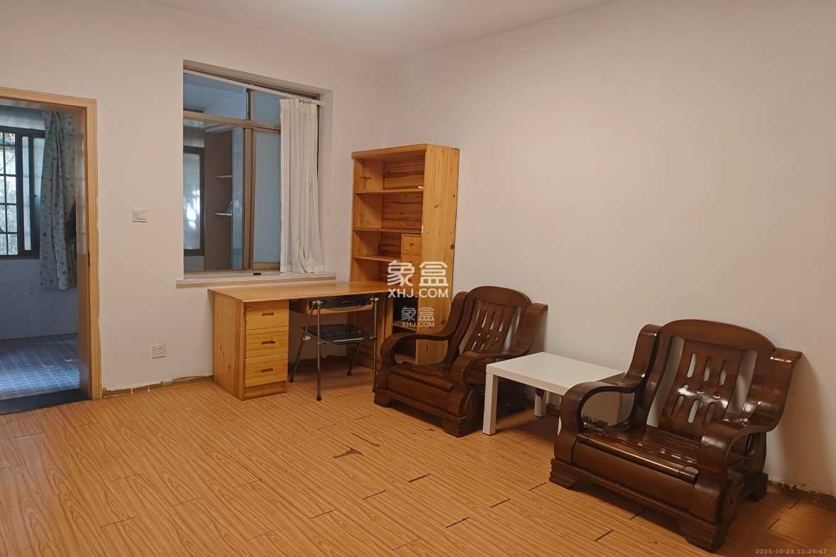 长探家园 2室2厅1卫 1800.0元/月 长探家园 2室2厅1卫 1800.0元/月室内图