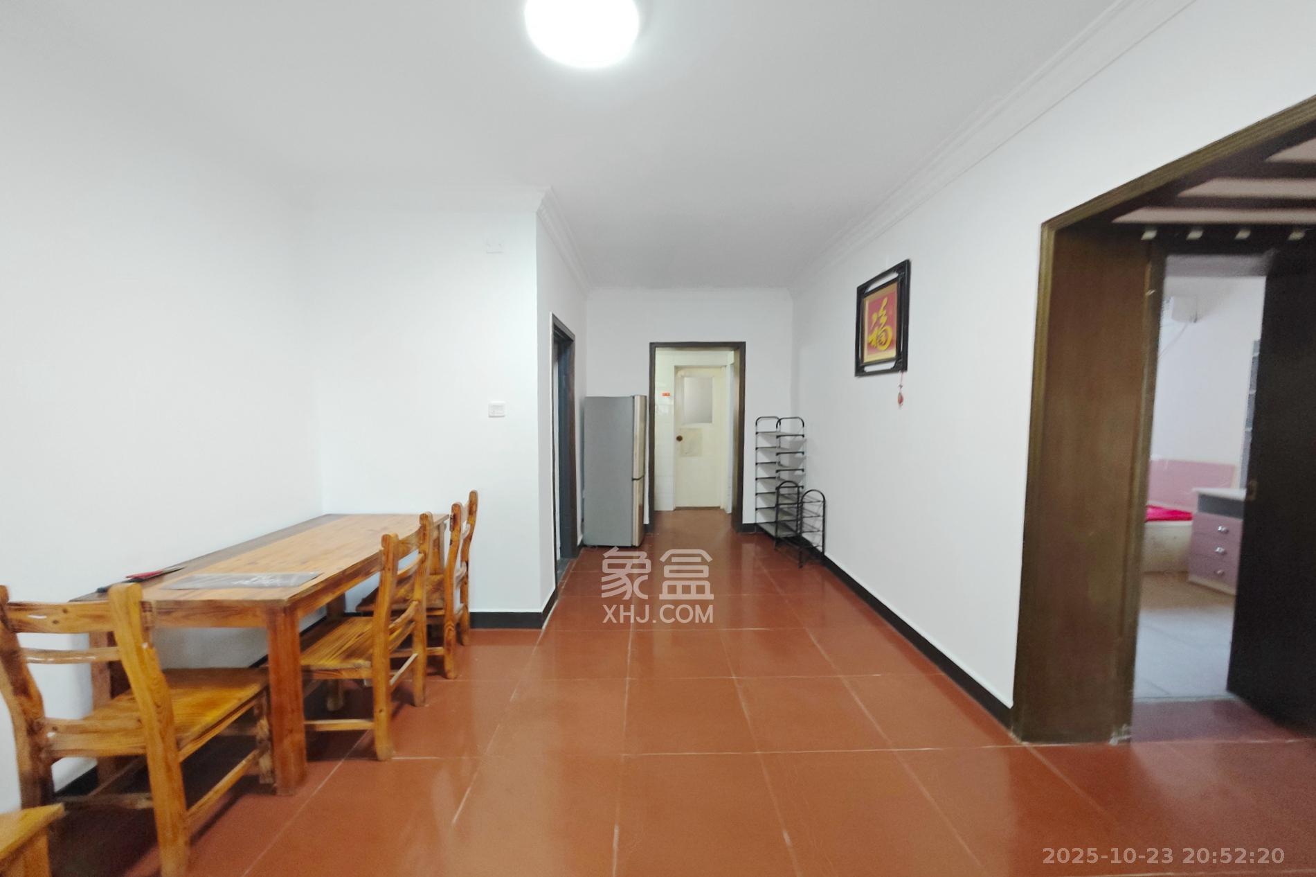 狮子山二片  2室2厅1卫    36.5万 狮子山二片  2室2厅1卫    36.5万客厅