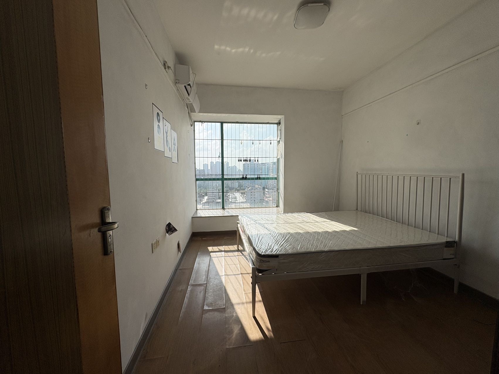 金色假日  1室2厅1卫    58.0万户型图