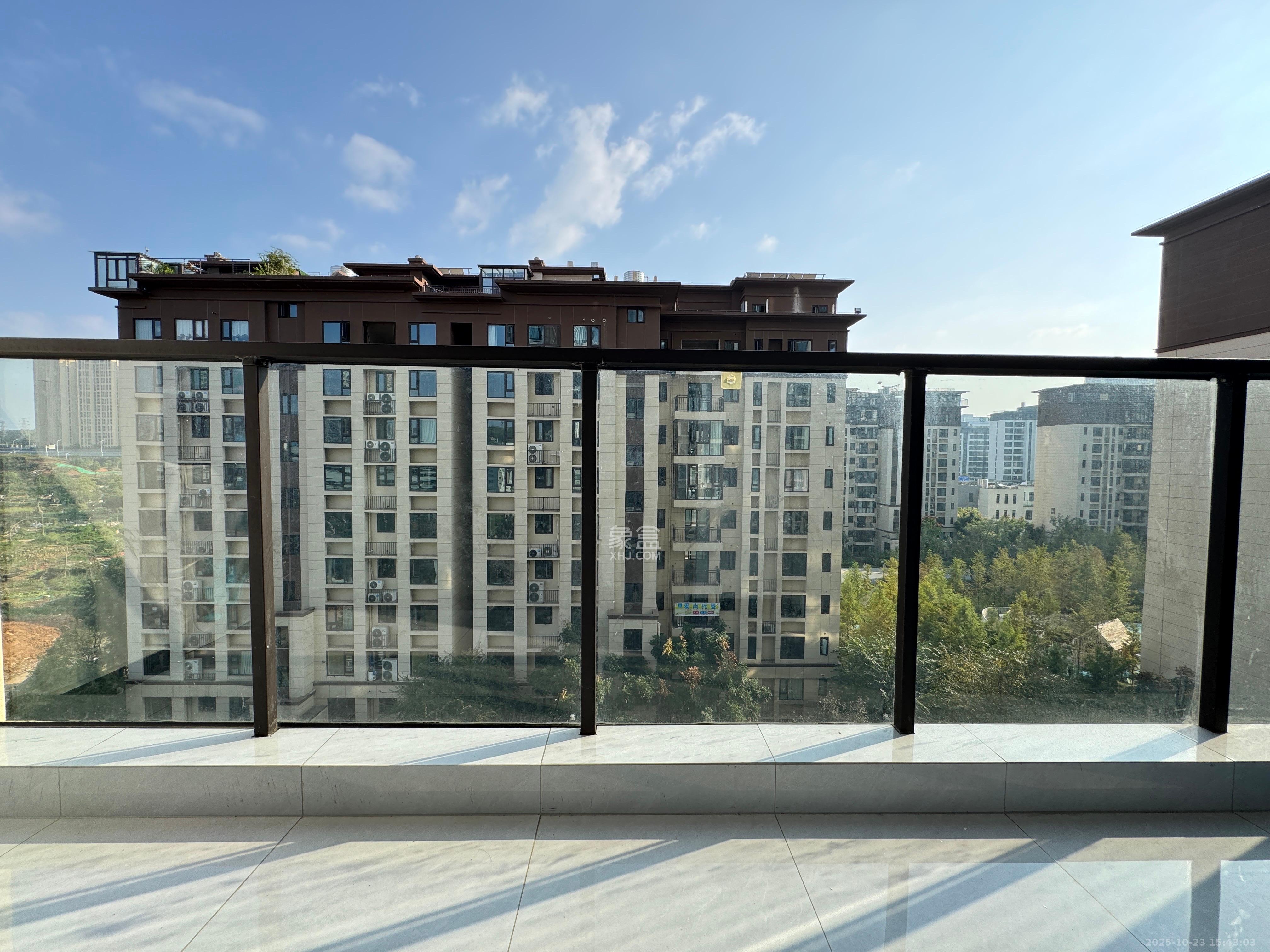 远洋红星天铂一期  1室0厅0卫    2300.0元/月室内图