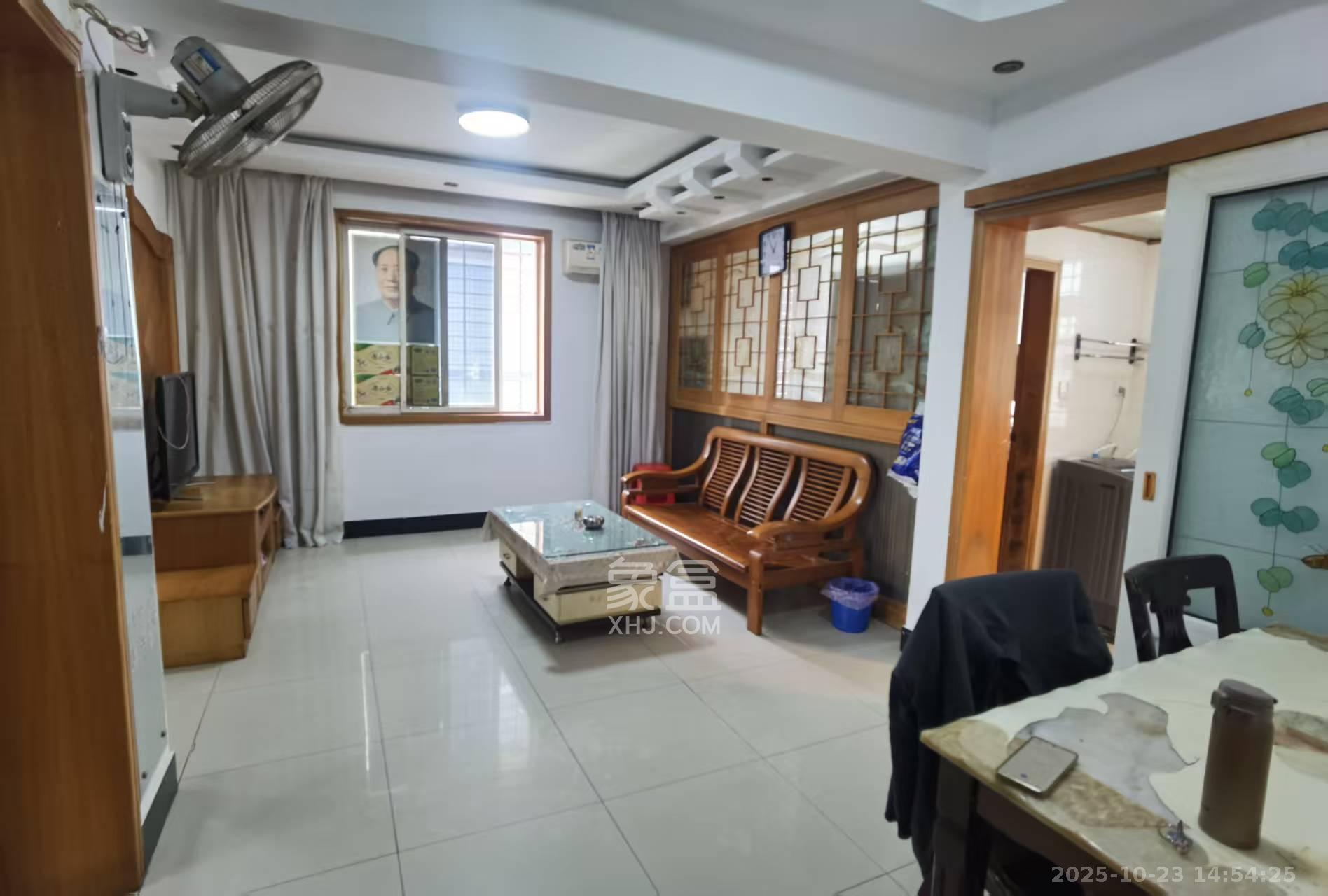 德政园  2室2厅1卫    1700.0元/月 德政园  2室2厅1卫    1700.0元/月