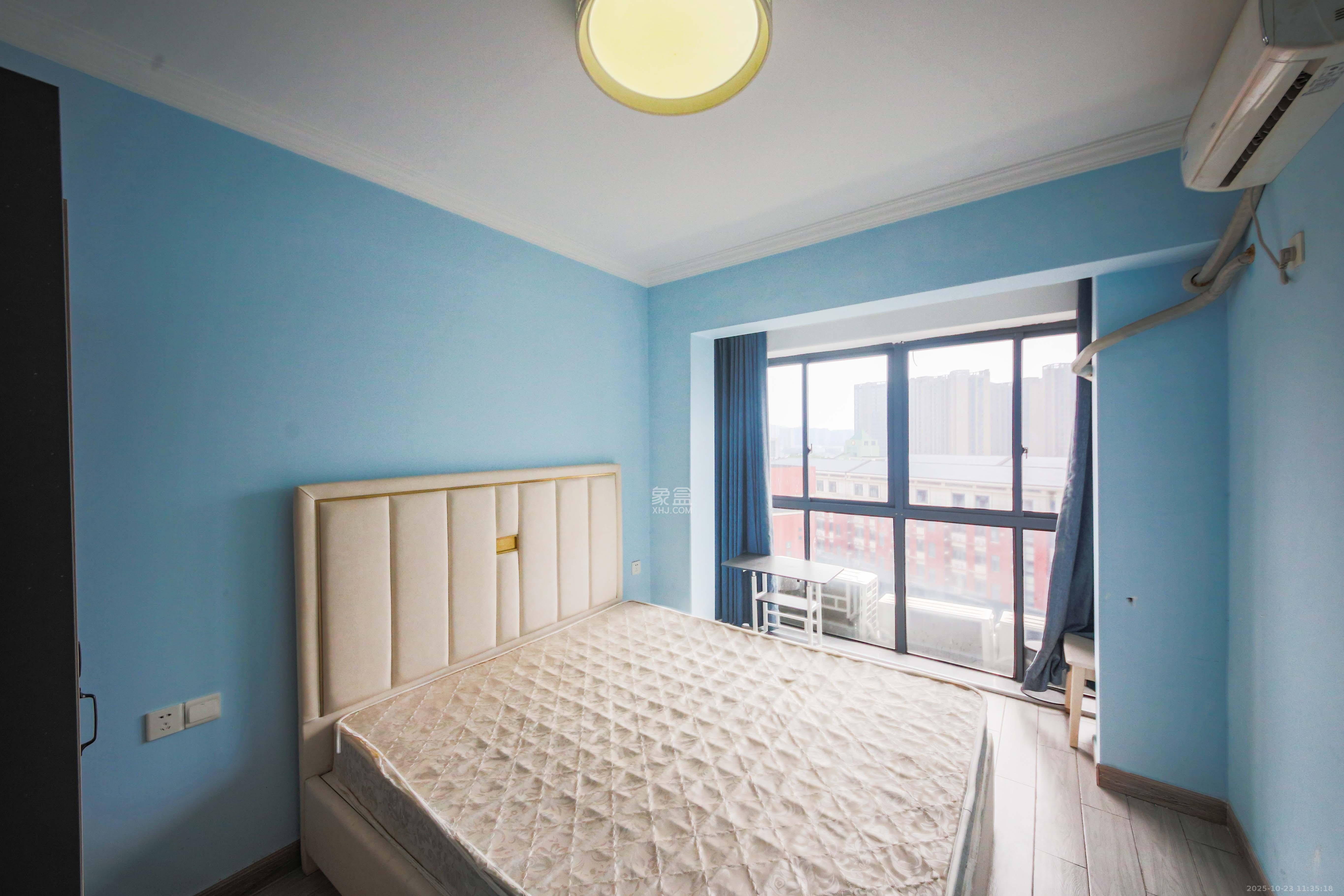 轻盐阳光CEO(轻盐雅苑)(轻奢时代) 3室2厅2卫 95.0万 轻盐阳光CEO(轻盐雅苑)(轻奢时代) 3室2厅2卫 95.0万卧室