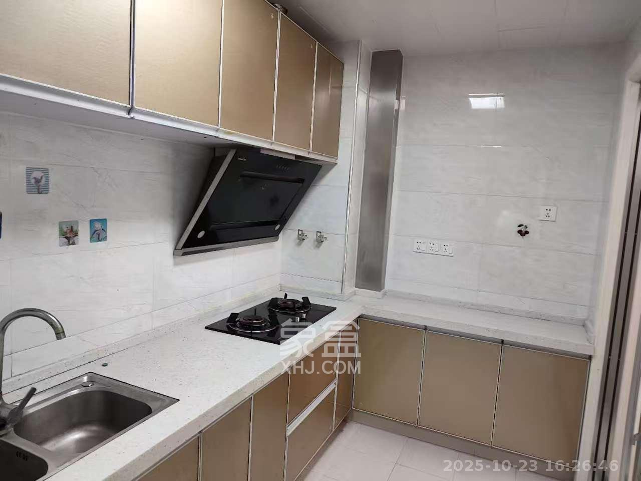 未来漫城 3室2厅2卫 2300.0元/月 未来漫城 3室2厅2卫 2300.0元/月室内图