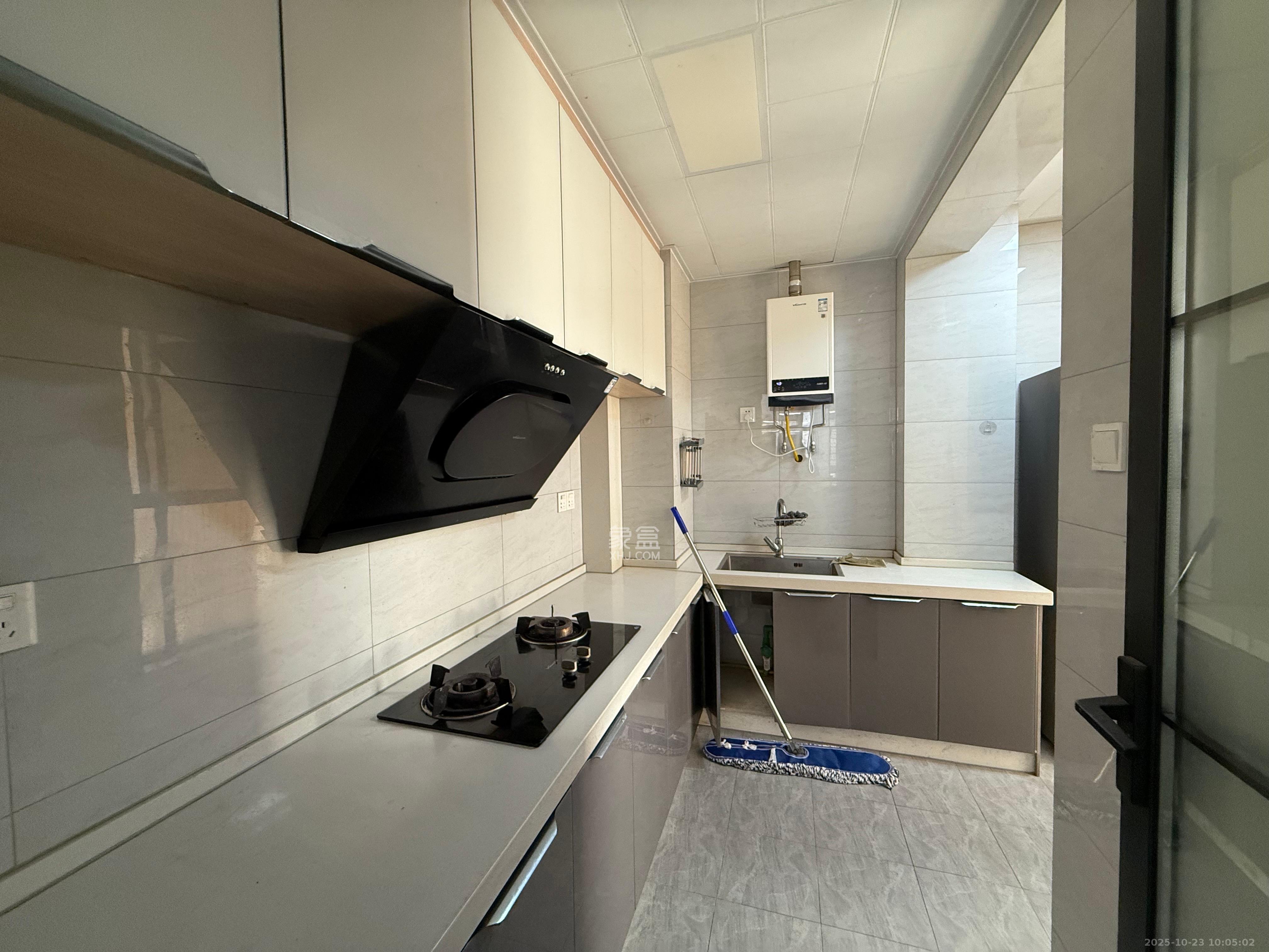 江山帝景雅典  3室2厅1卫    2200.0元/月 江山帝景雅典  3室2厅1卫    2200.0元/月室内图