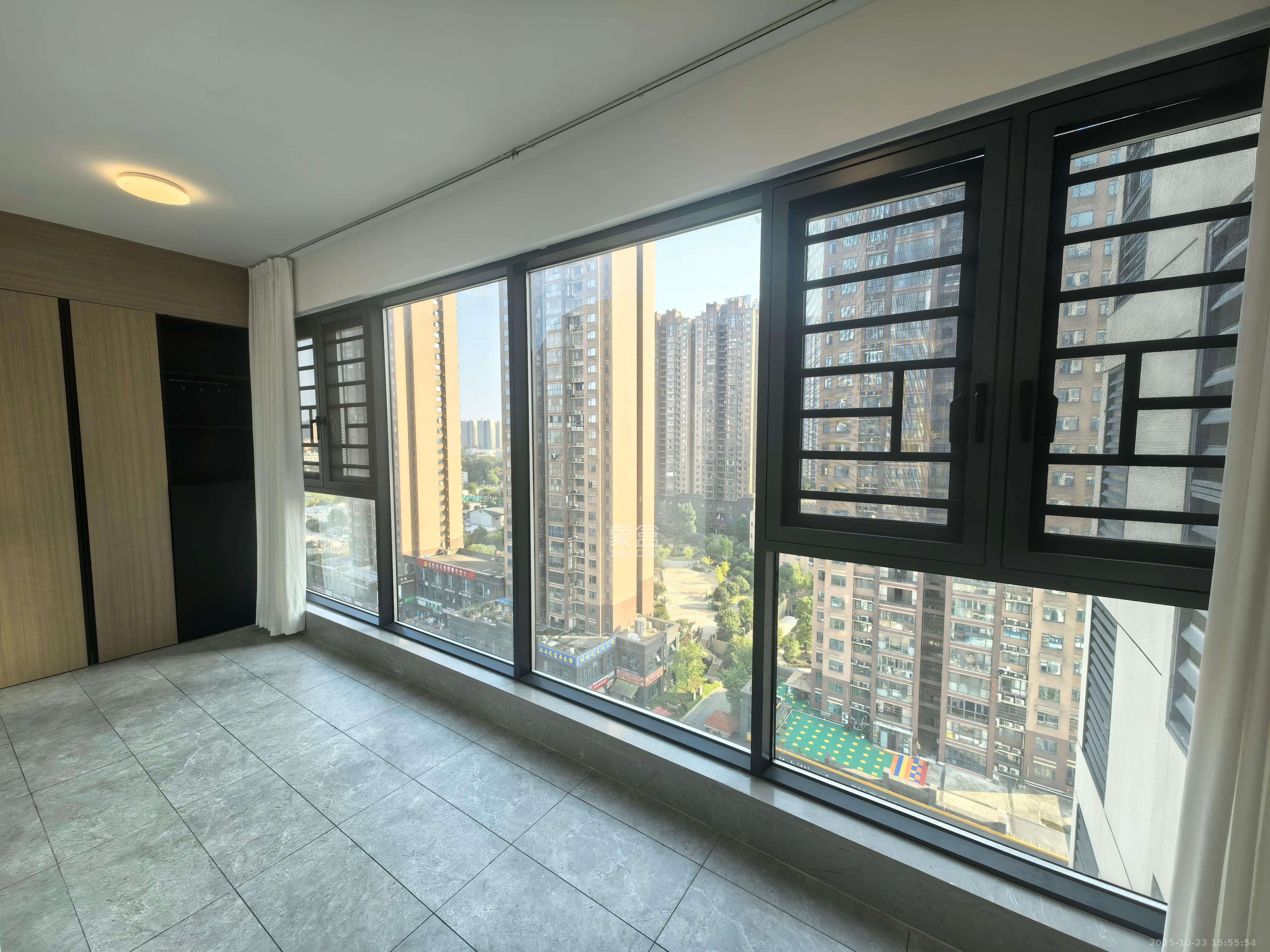 爱家当代境  4室2厅2卫    4000.0元/月室内图