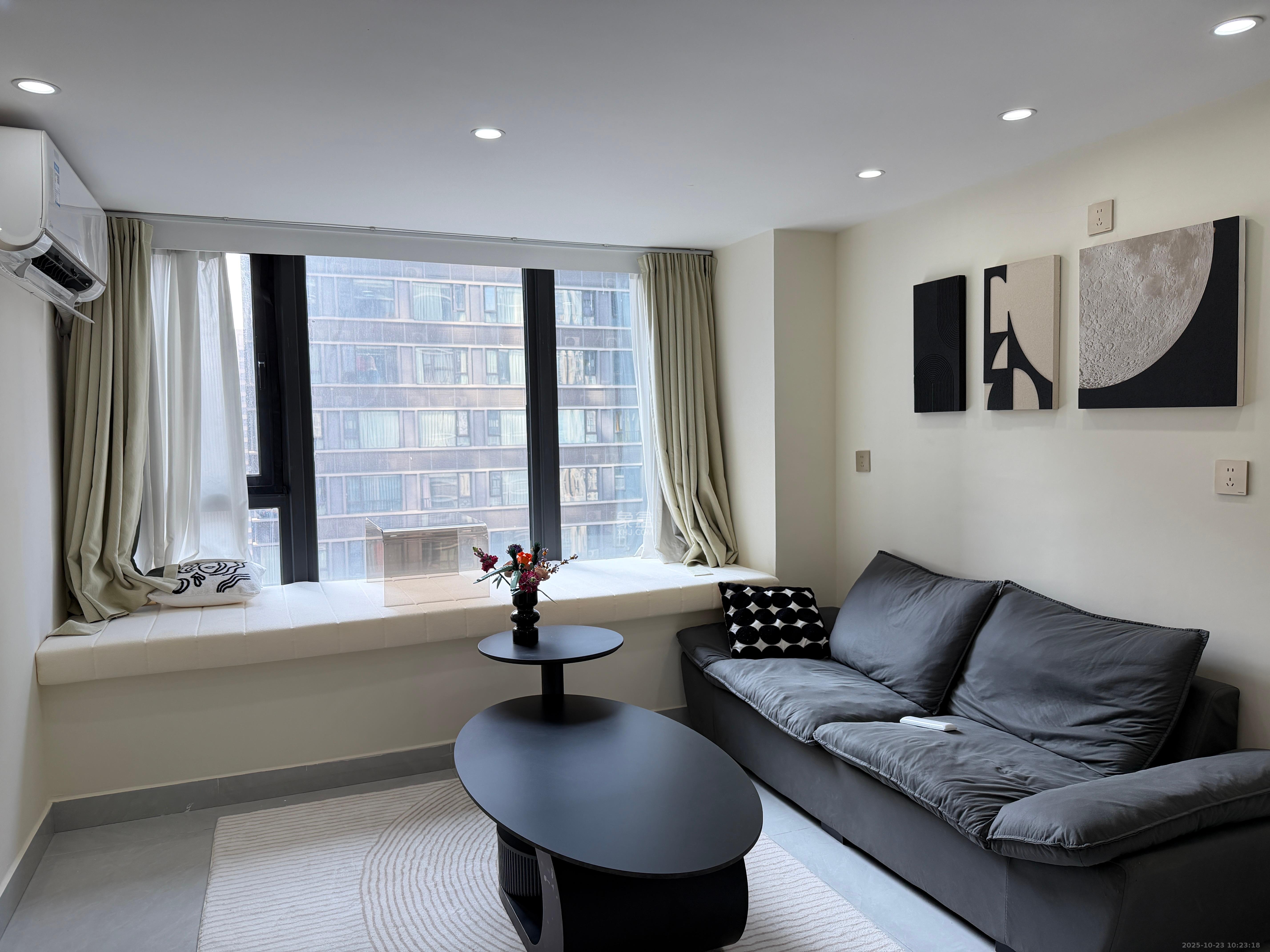 龙湖铂金岛  1室0厅0卫    2300.0元/月