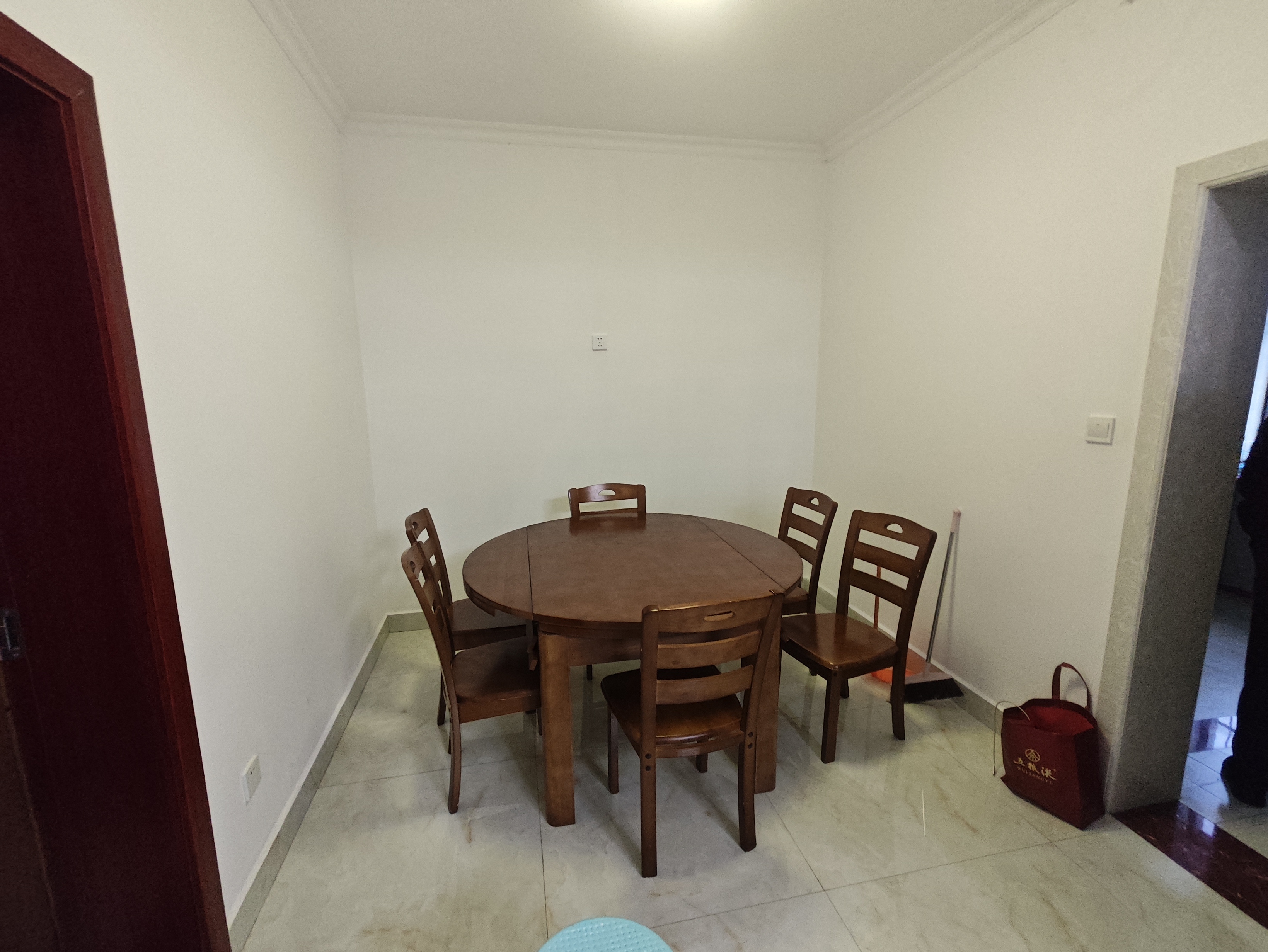 蒸水花苑 3室1厅1卫 1100.0元/月 蒸水花苑 3室1厅1卫 1100.0元/月室内图