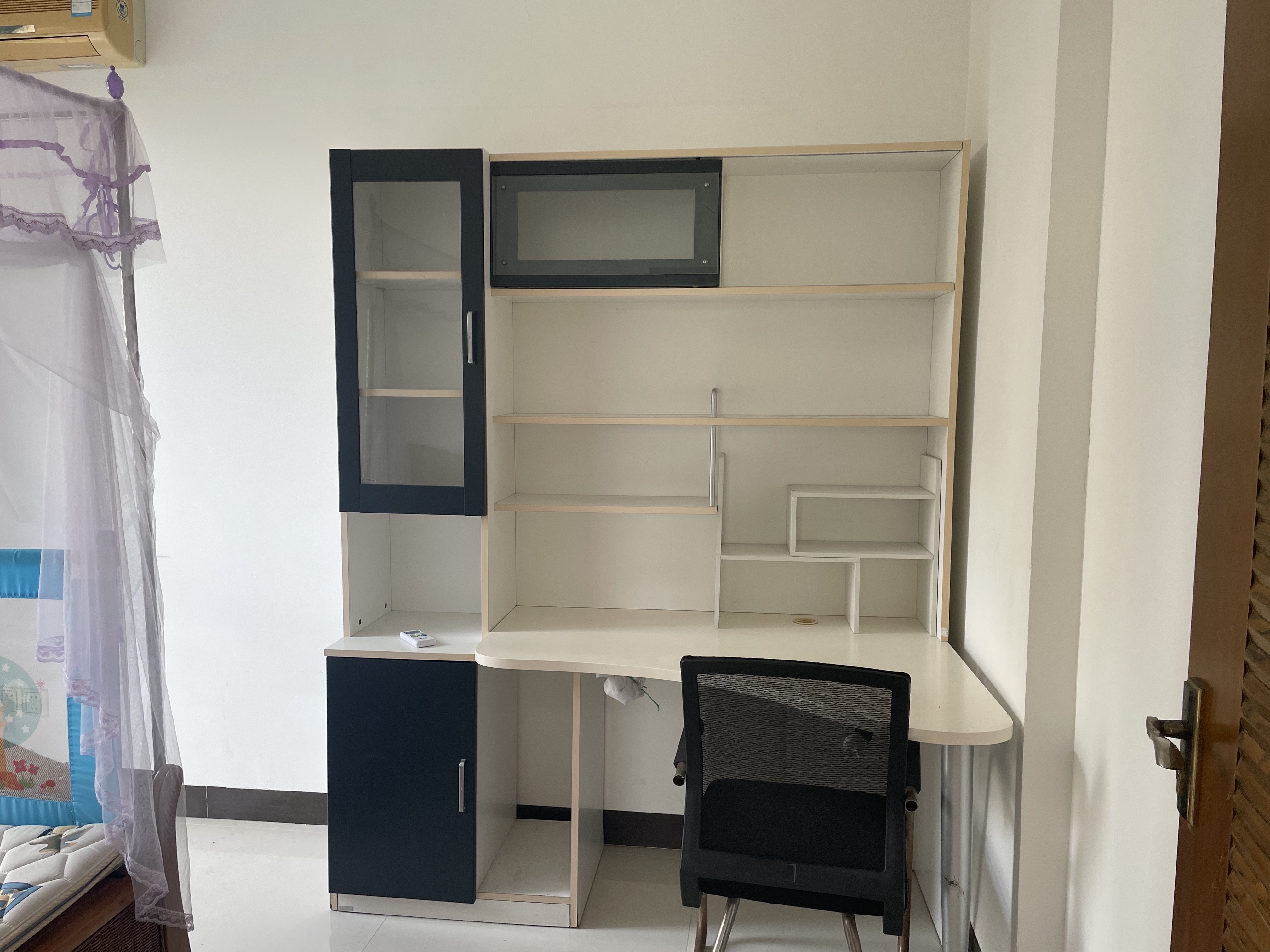 金外滩 2室1厅1卫 120.0万 金外滩 2室1厅1卫 120.0万客厅