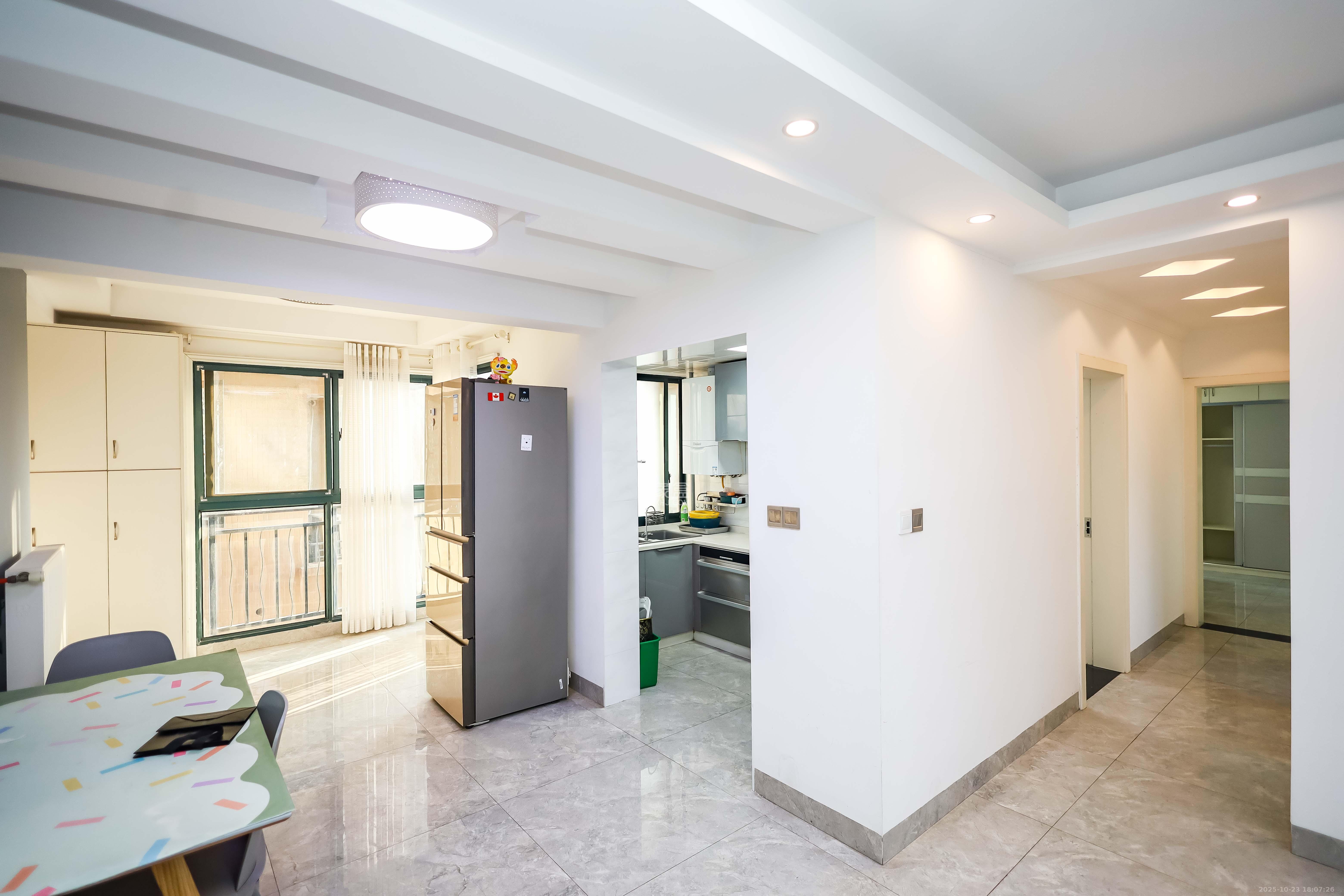 永祺西京  1室2厅1卫    122.0万 永祺西京  1室2厅1卫    122.0万客厅