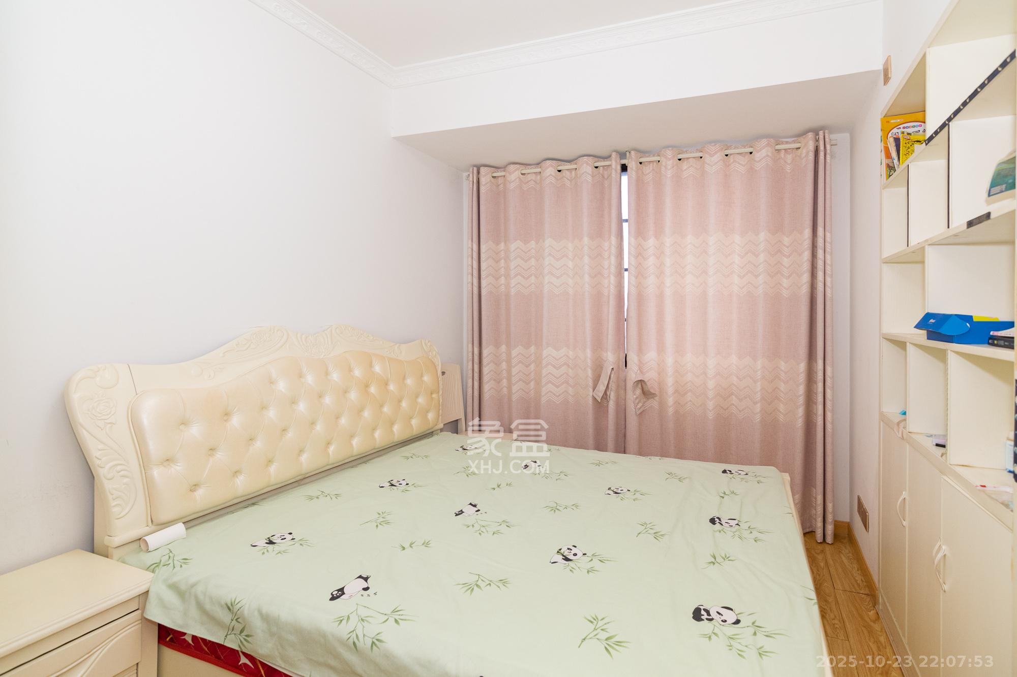 新城国际花都 3室2厅1卫 56.8万 新城国际花都 3室2厅1卫 56.8万卧室