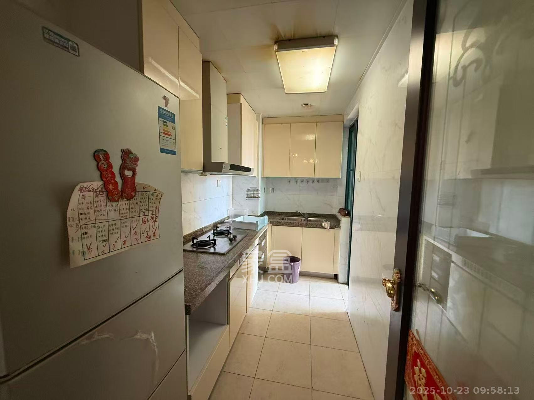 恒大雅苑  3室2厅2卫    2800.0元/月室内图